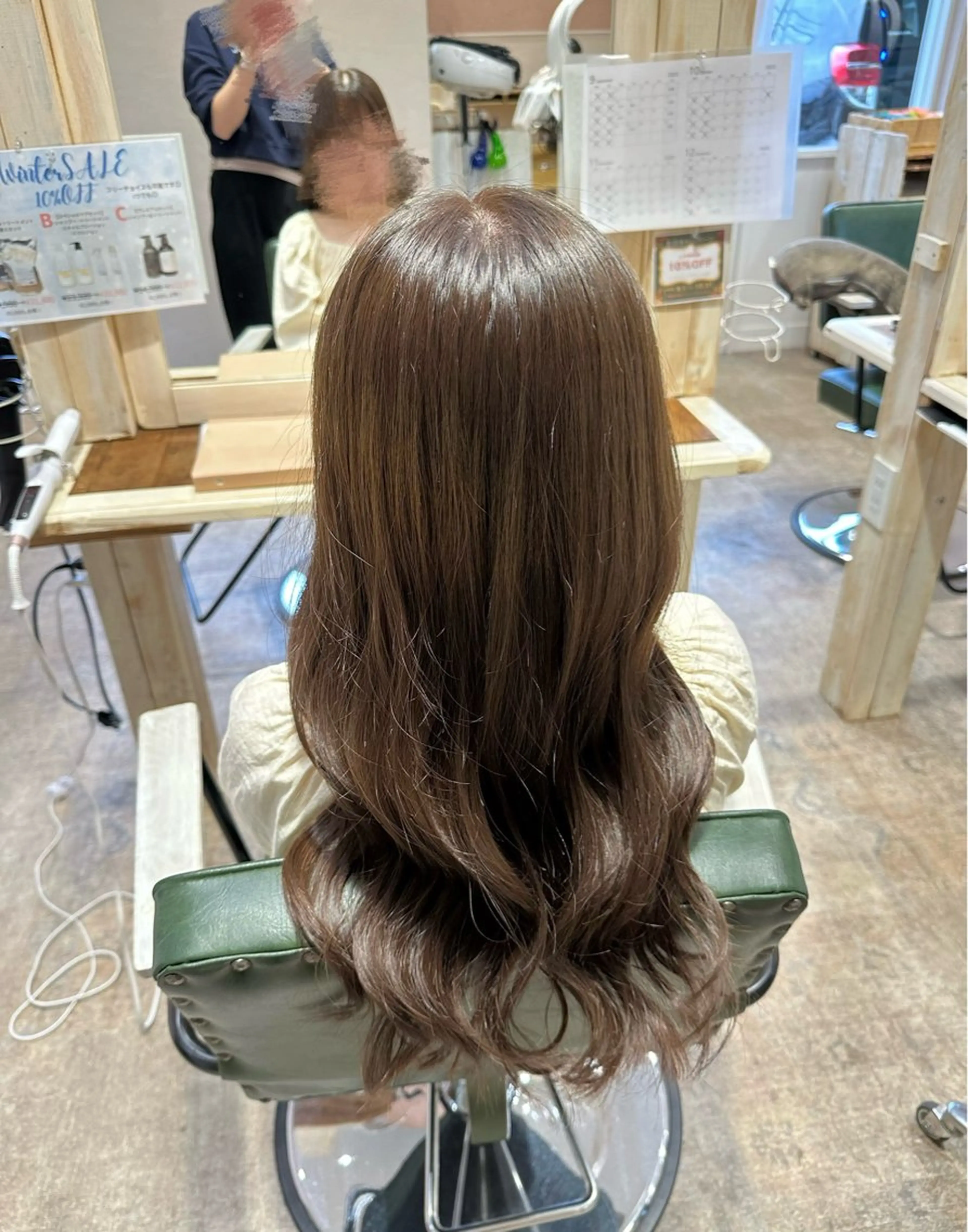 ロング カラー ブラウンカラー ヘアカラー chacha Blanc東浦のヘアスタイル