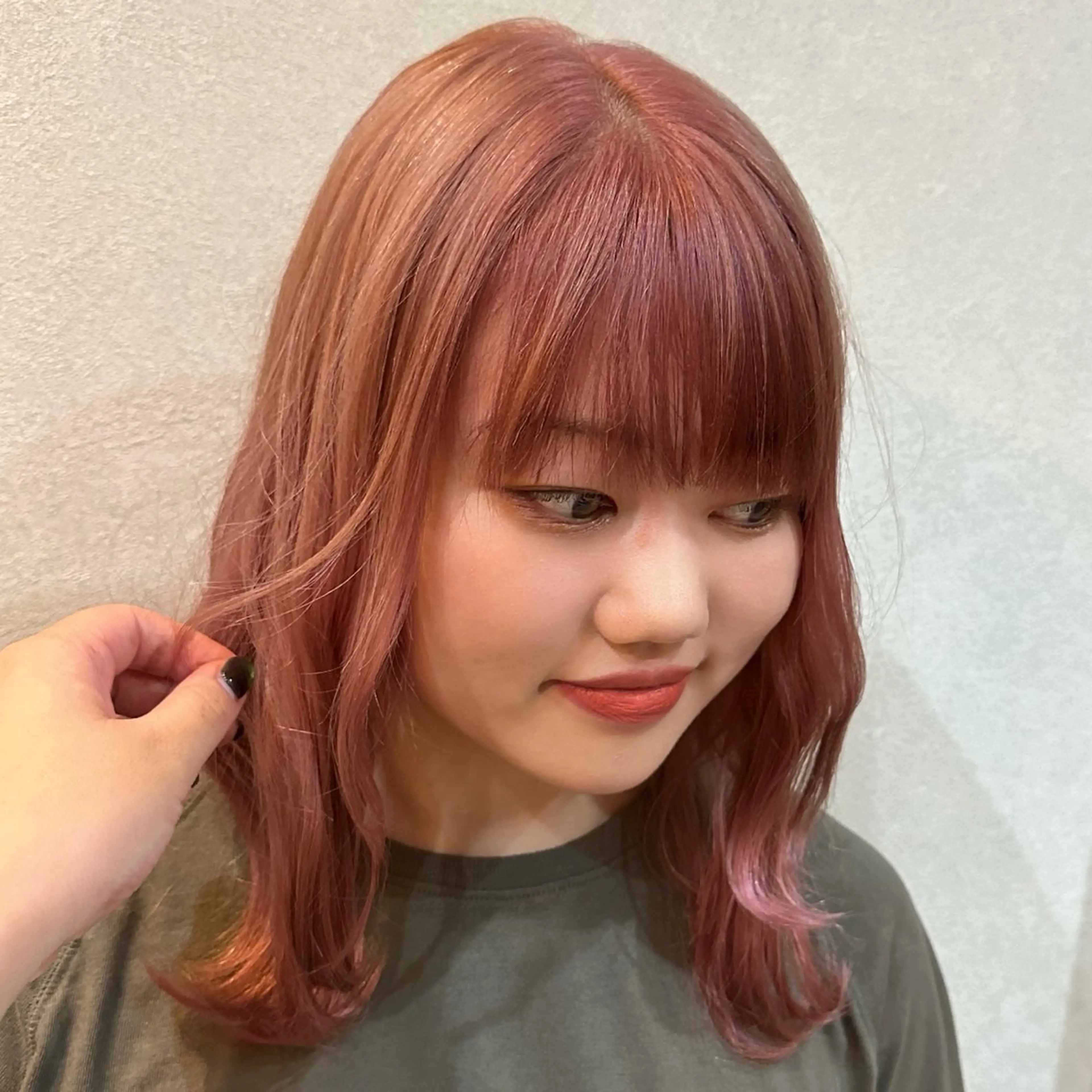 カラー powderhair_luminity所属・矢澤涼夏 モデル募集中のヘアスタイル