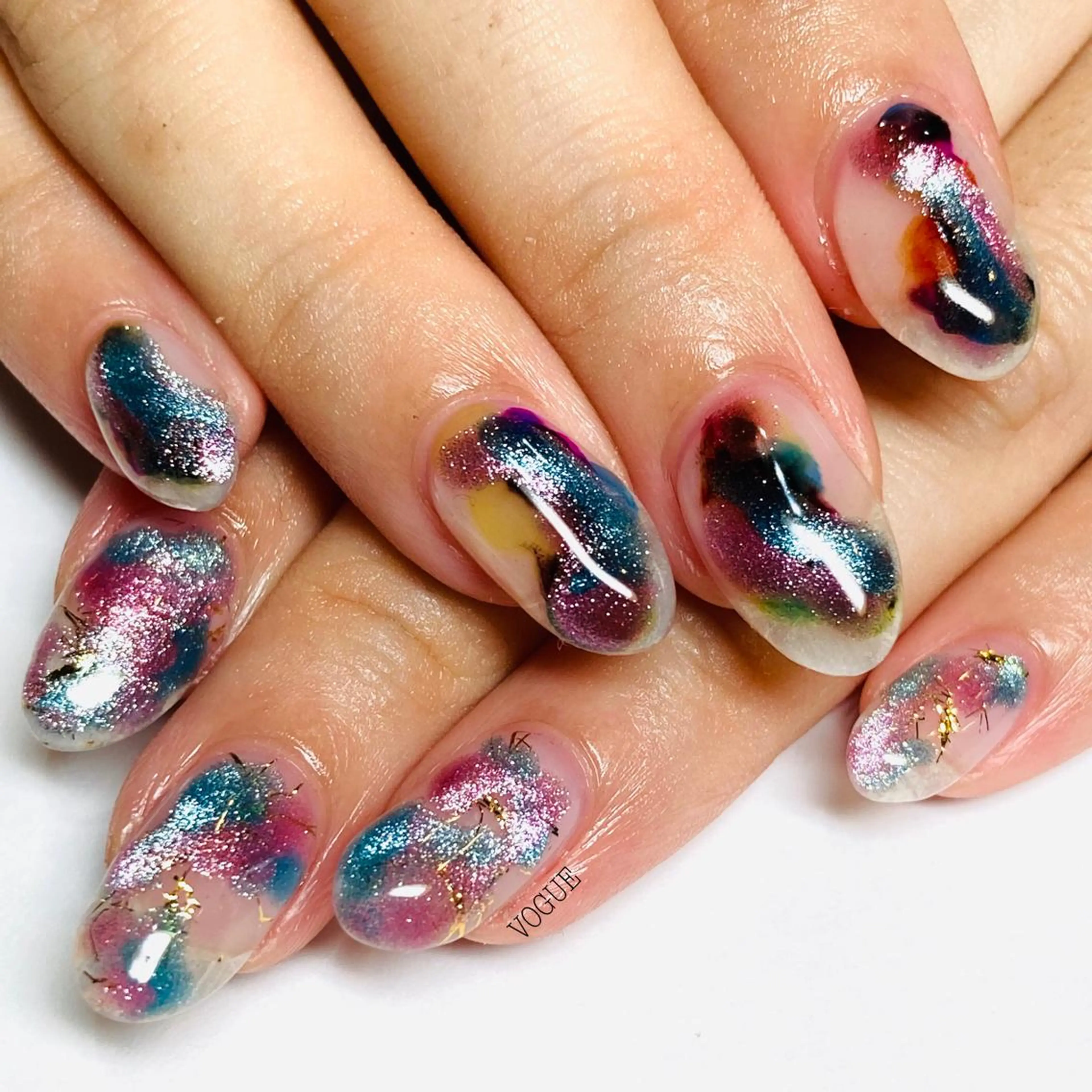 ネイル ニュアンスネイル ハンドネイル VOGUE ×SWANのネイルデザイン
