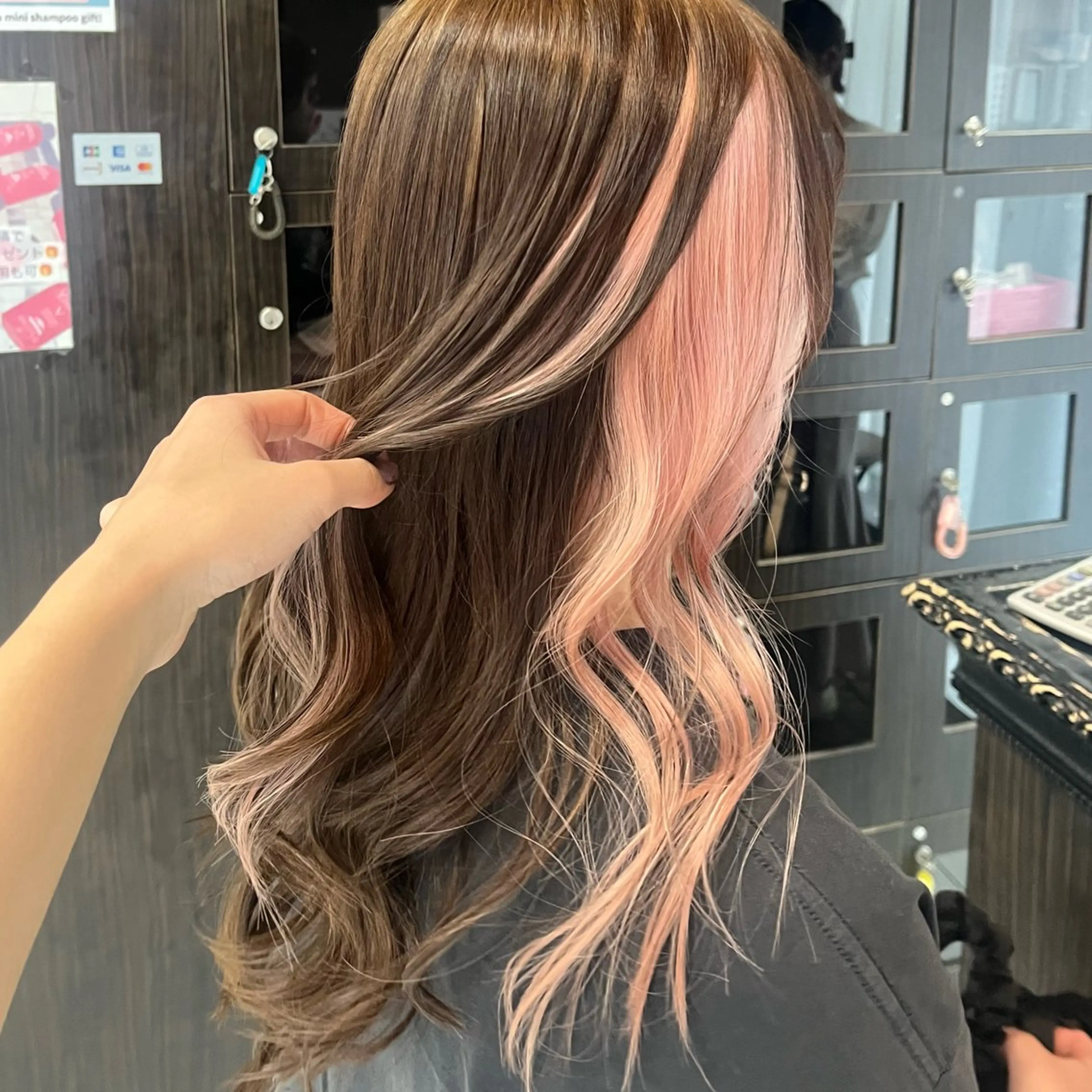 ロング カラー ベージュカラー ブリーチ インナーカラー ピンクカラー ピンクベージュ ヘアカラー 🫧ハイトーン/ ペールカラー🕊♡雛のヘアスタイル