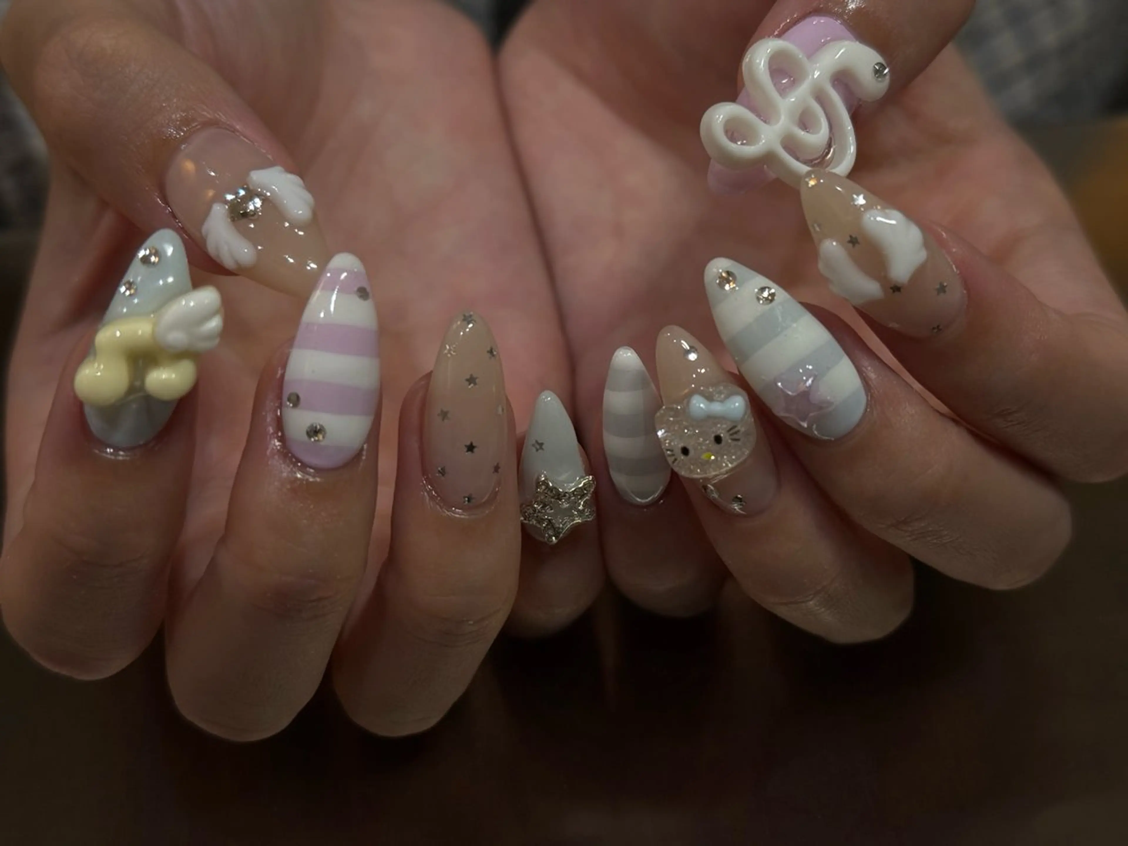 ネイル アートネイル ʟᴀʙᴇʟ ᴍᴀᴍɪのネイルデザイン