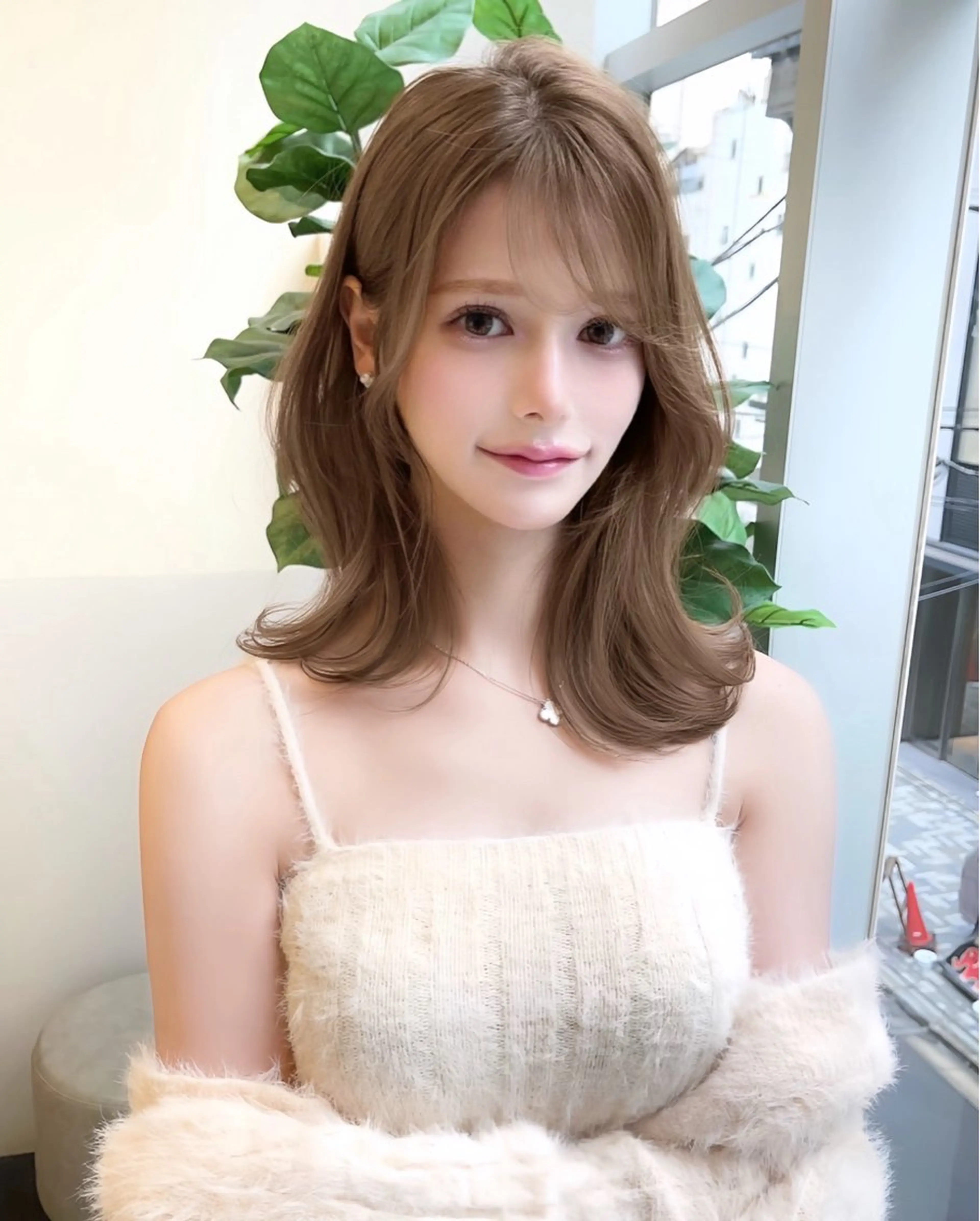 ミディアム カット ヘアカラー トリートメント ヘアセット IVE所属・ブリーチなし🤍 渋谷／原島杏奈のヘアスタイル