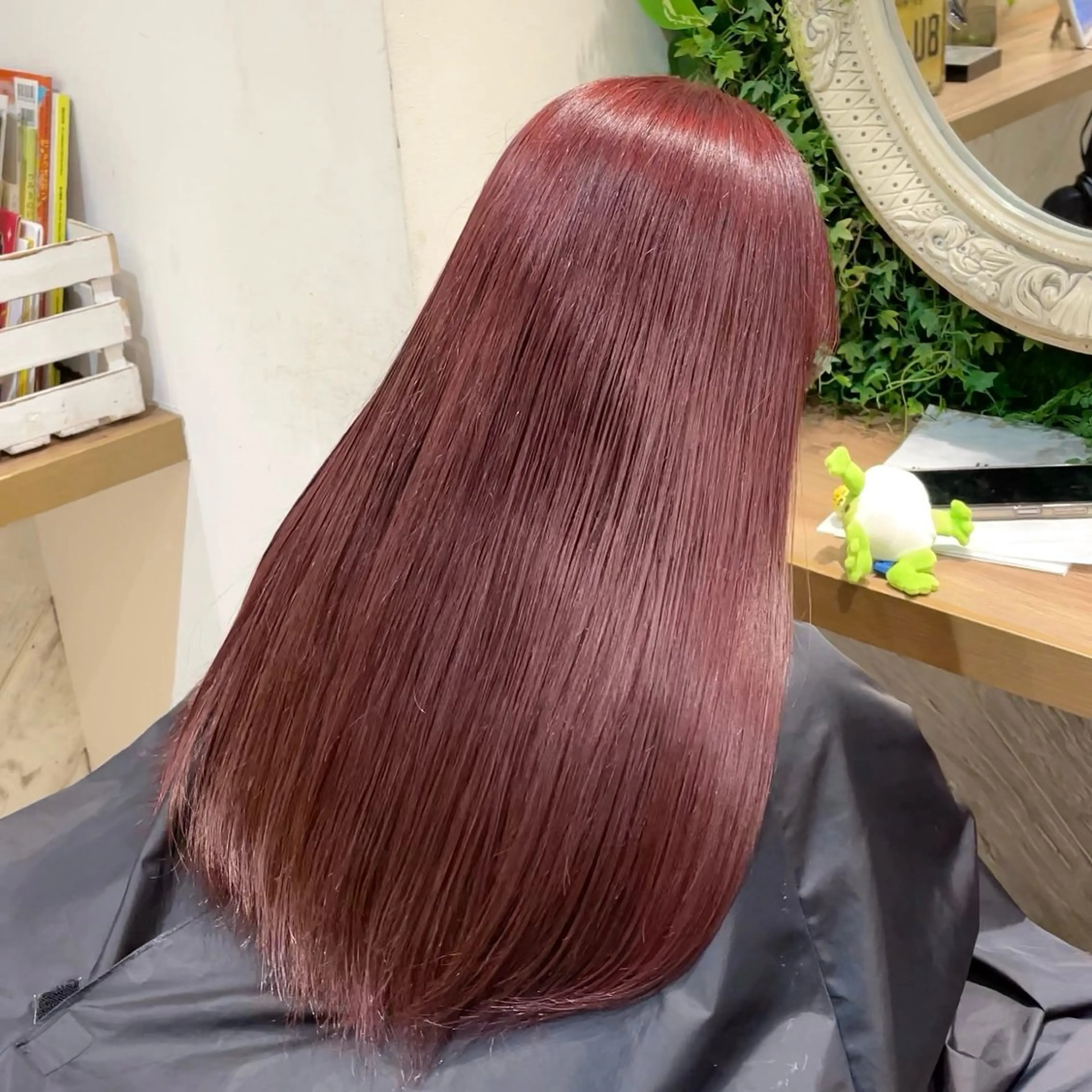 ロング カラー ヘアカラー トリートメント 横浜パーマ🌐 暖色カラー🍒もえかのヘアスタイル