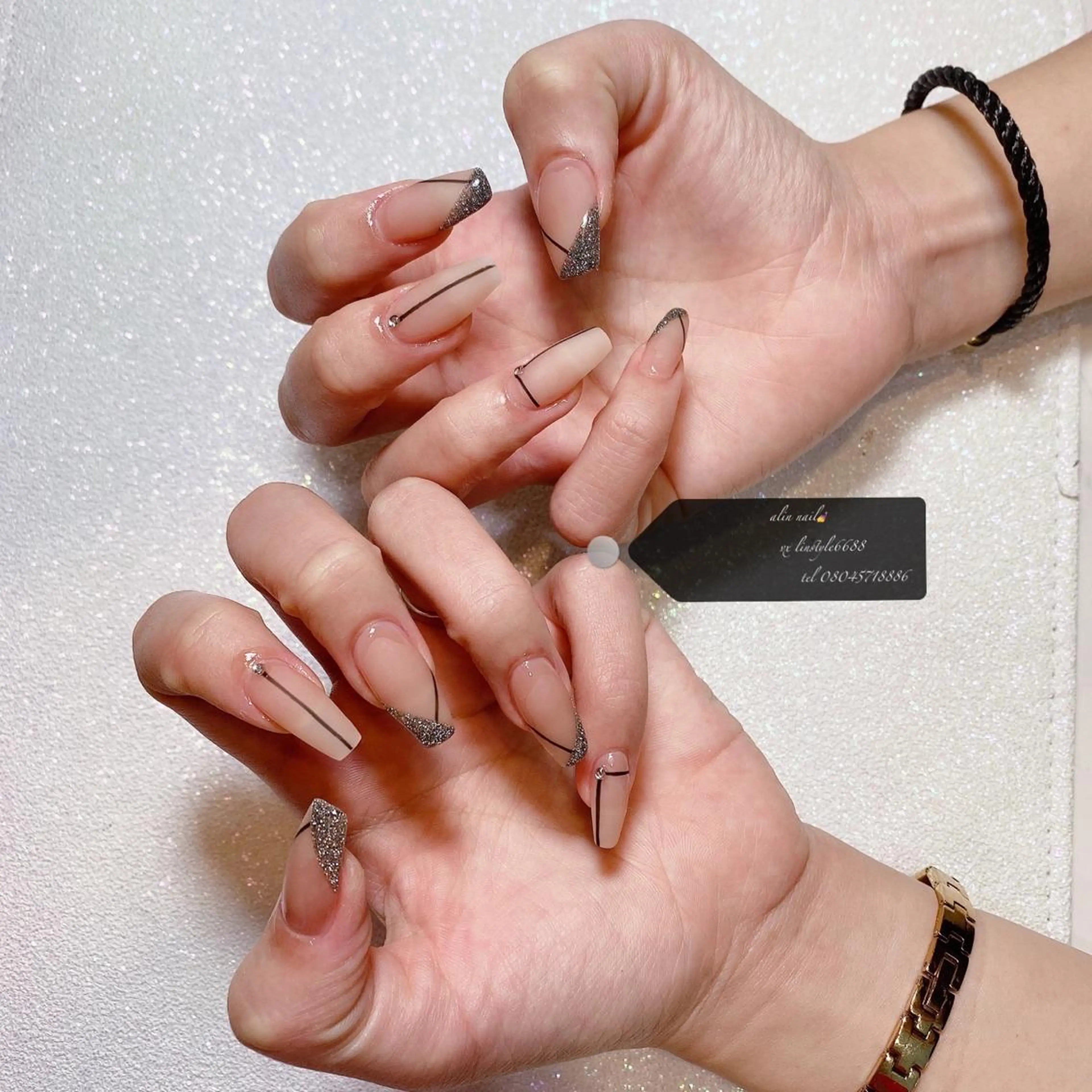 ネイル アートネイル ネイルサロン 9Carats神田のネイルデザイン