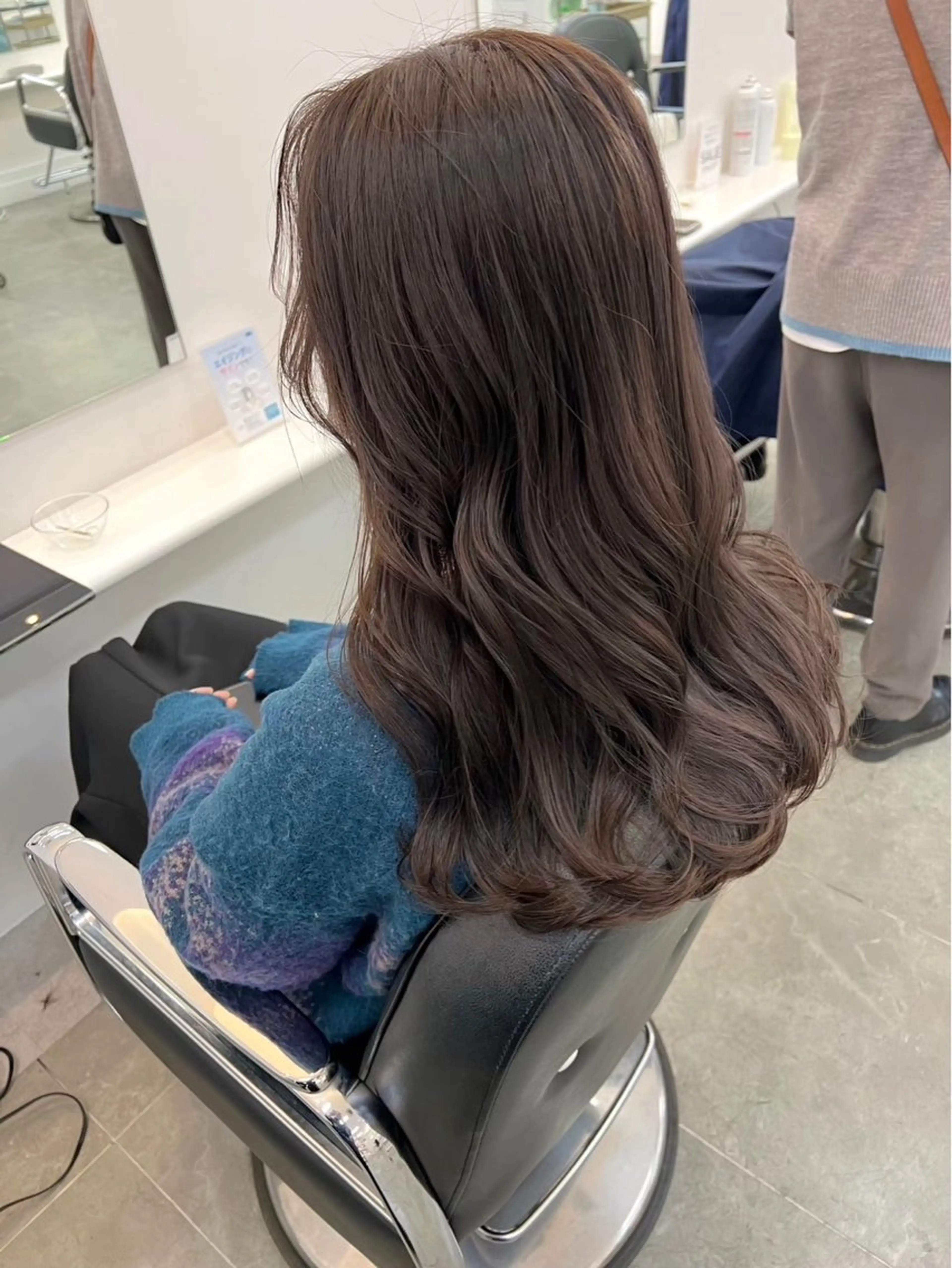 ロング カラー ParveMix 楠本結菜のヘアスタイル