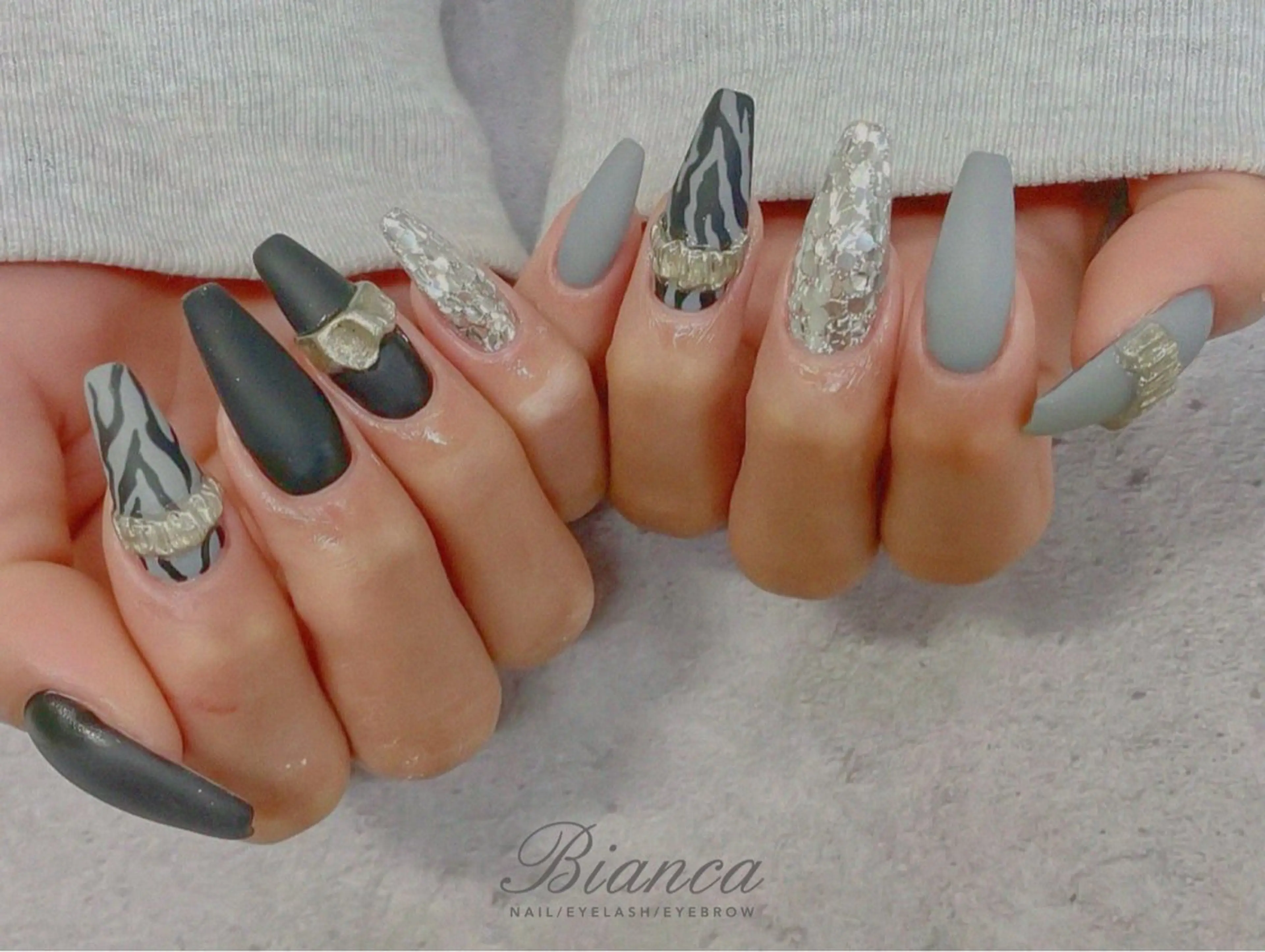 ロング ハンドネイル Bianca 溝の口 ASANOのネイルデザイン