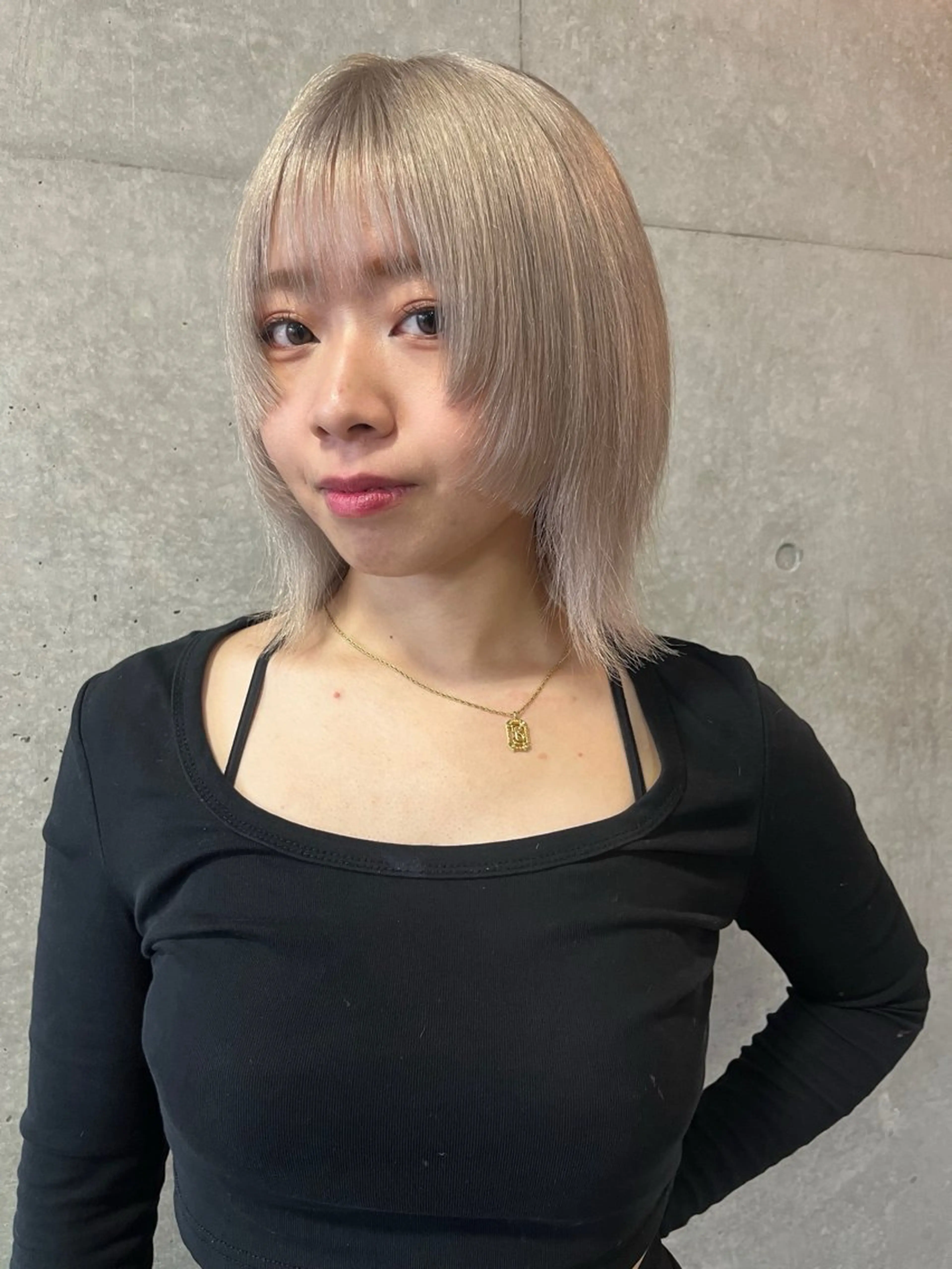 ショート ボブレイヤー ボブ 顔まわりレイヤー ハイレイヤー 韓国風ヘア レイヤーカット\ウル フ　chinatsuのヘアスタイル