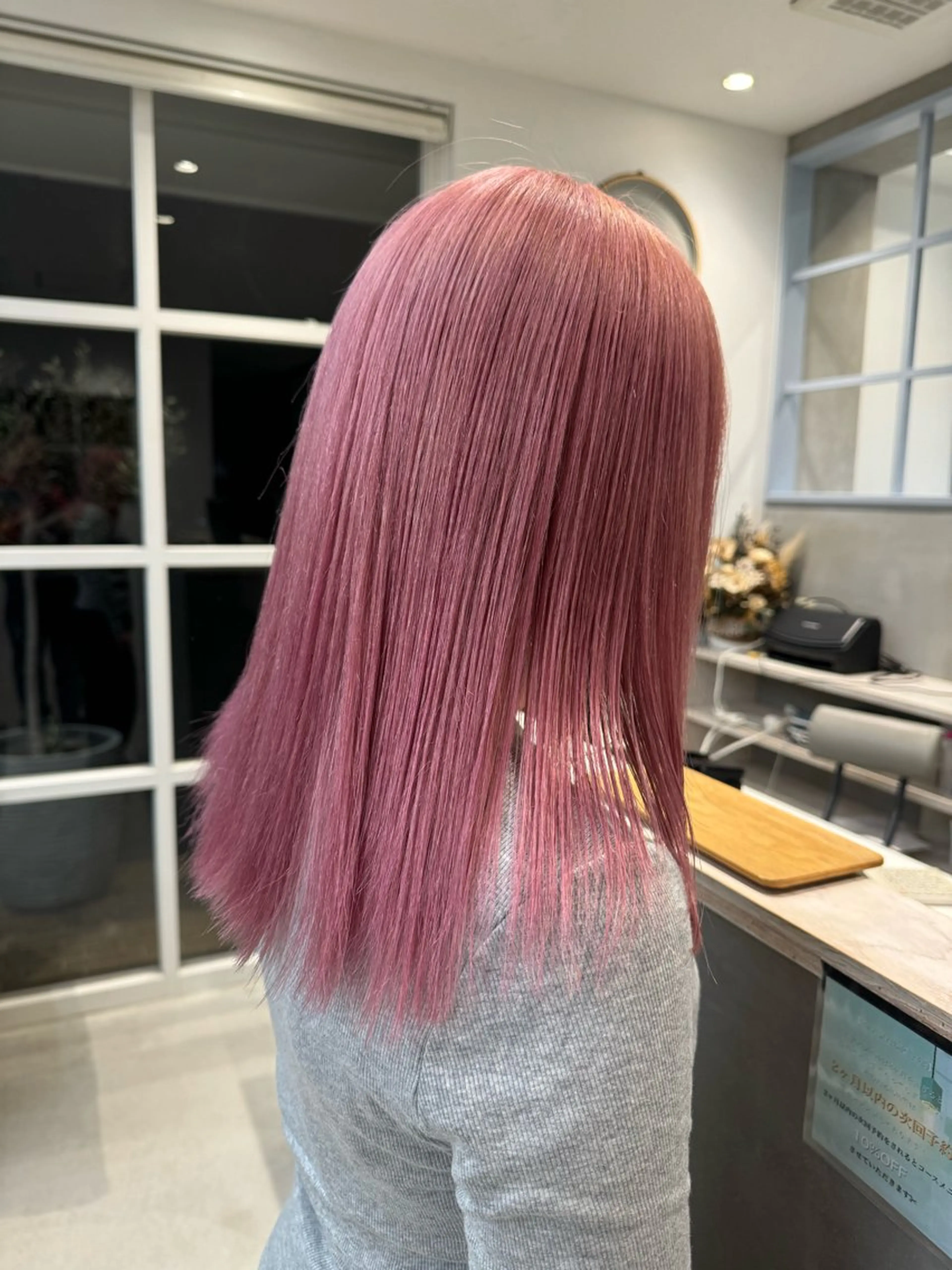 セミロング ハイライト レイヤーカット ヘアカラー YUME/ ブリーチ／ハイライトのヘアスタイル