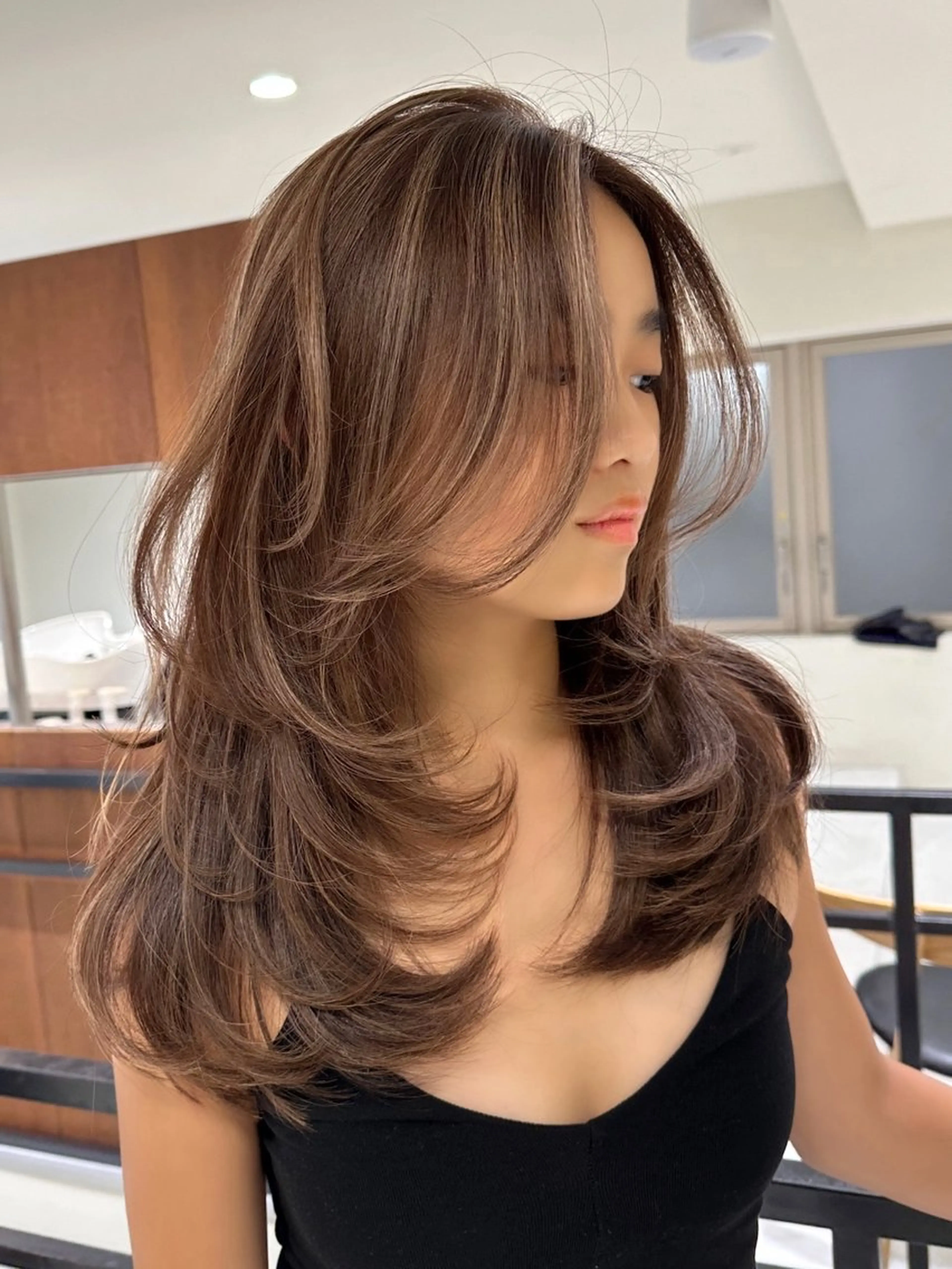 ロング カラー カット ヘアカラー トリートメント 8/27限定予約 宜しくお願いします！のヘアスタイル