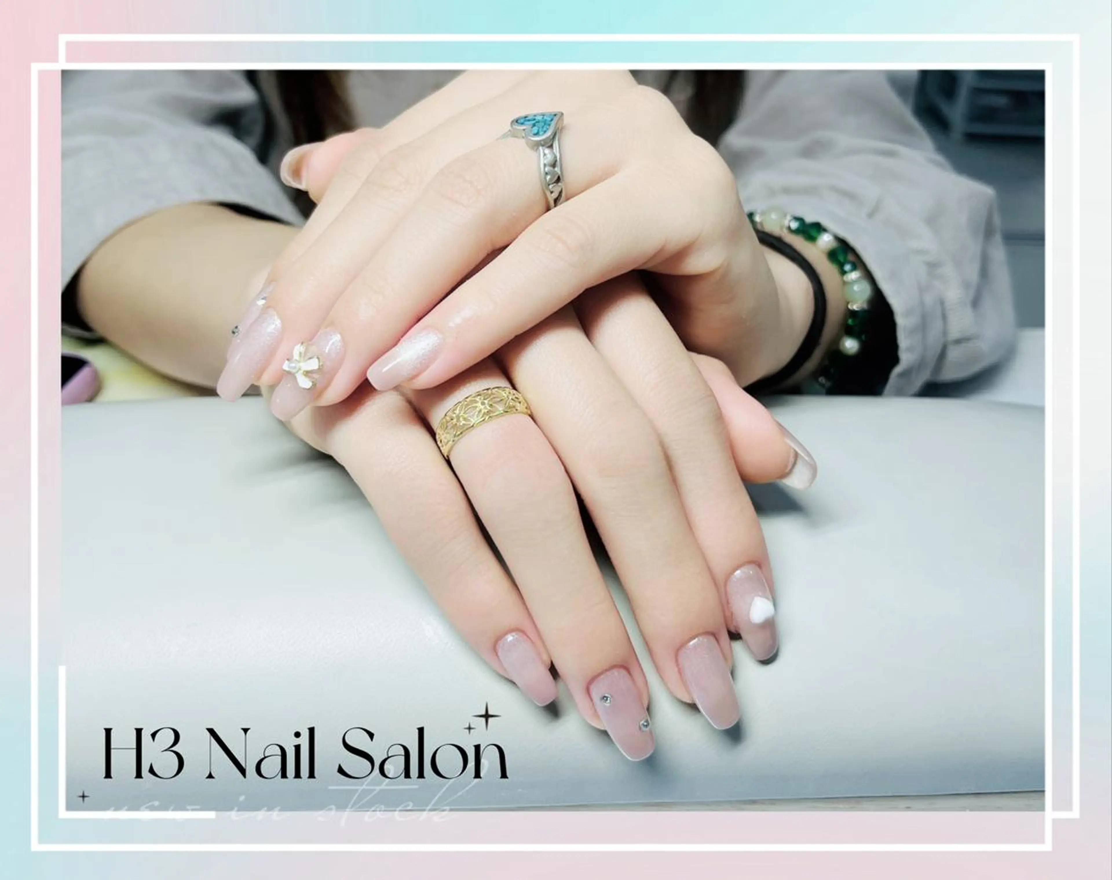 ロング Dione Nail 長さだし モデル募集のネイルデザイン