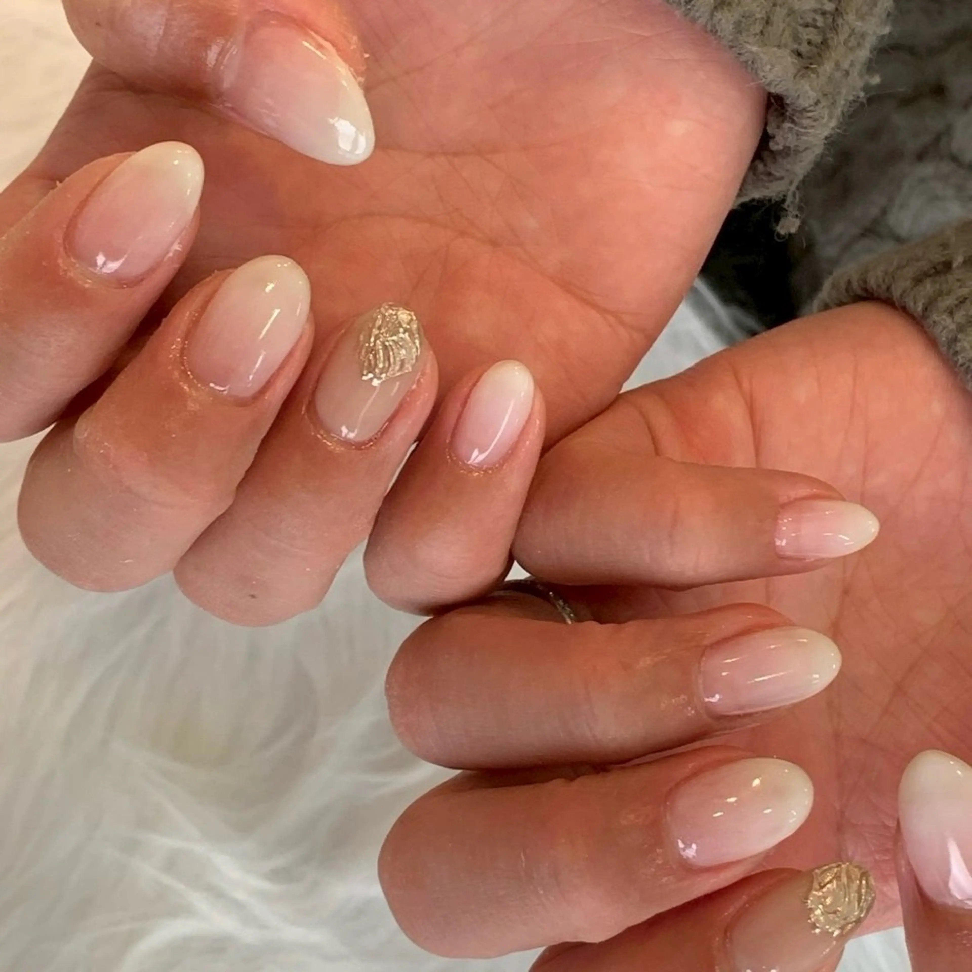 ネイル グラデーション ハンドネイル charme所属・charme kanaのネイルデザイン