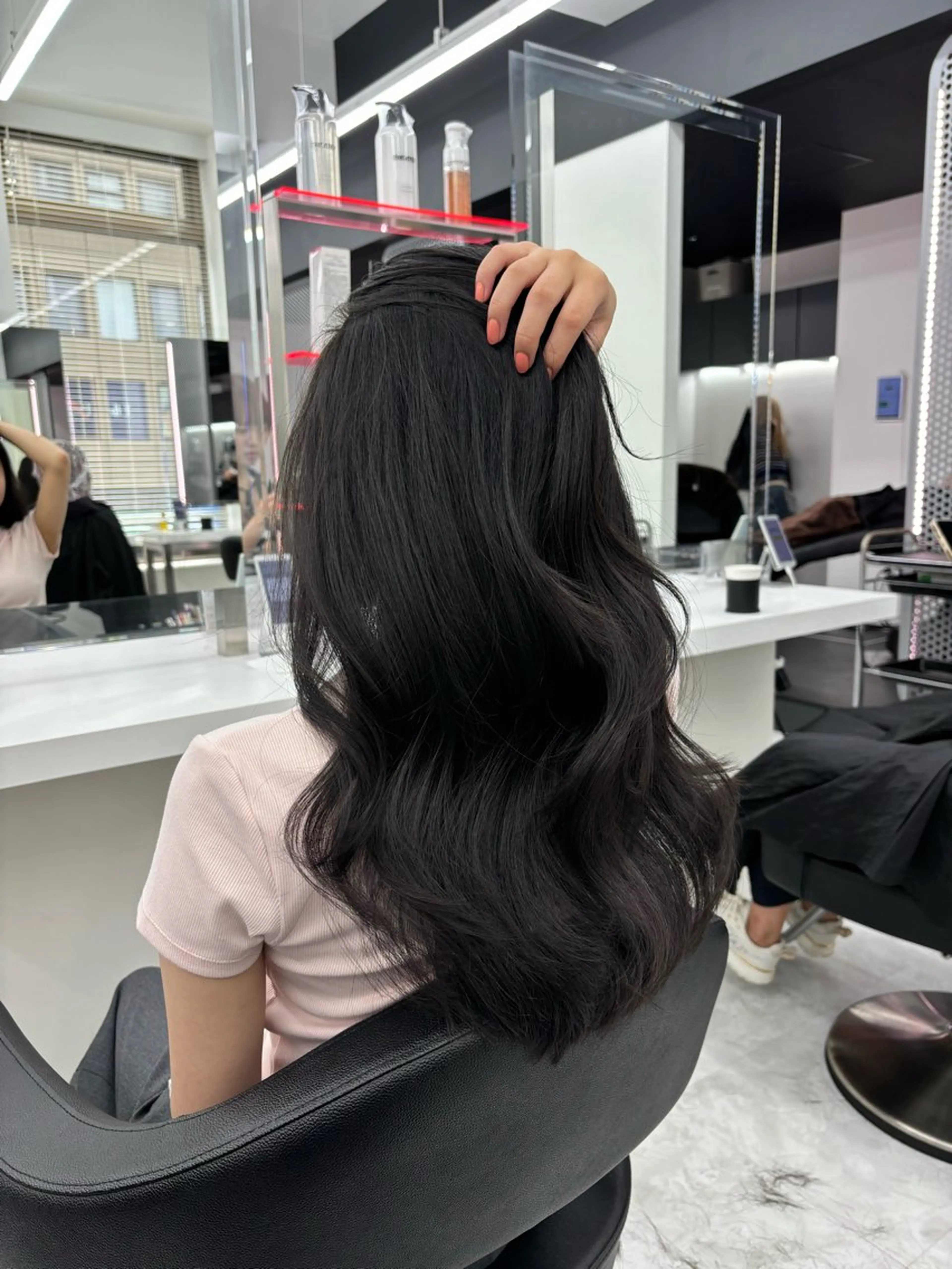ロング カット トリートメント ヘッドスパ ヘアセット 韓国レイヤー ハッシュカットのヘアスタイル