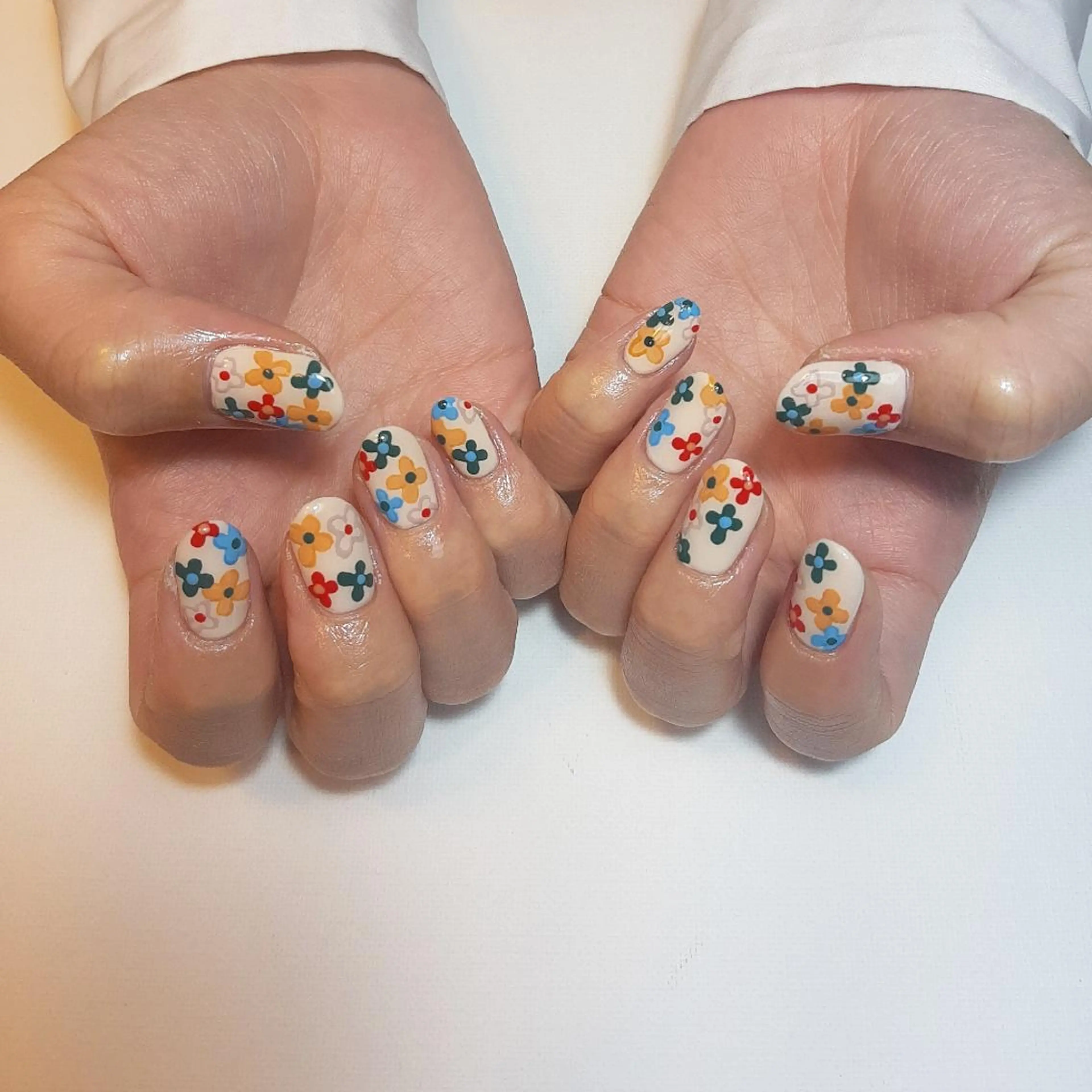ネイル フラワーネイル owlnail /持込みデザイン専門のネイルデザイン