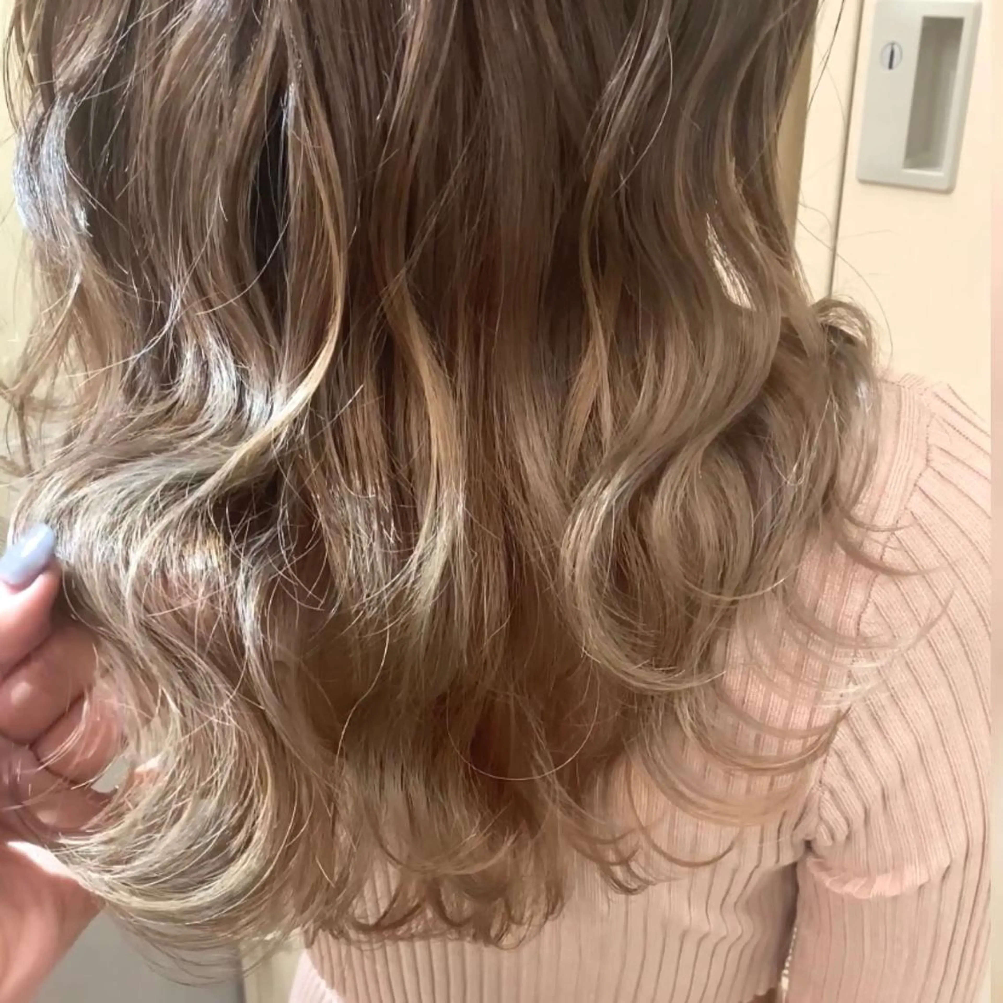 ロング カラー パーマ ヘアアレンジ メンズ 代表🎀 ふわモテ愛 され髪🩷yumiのヘアスタイル