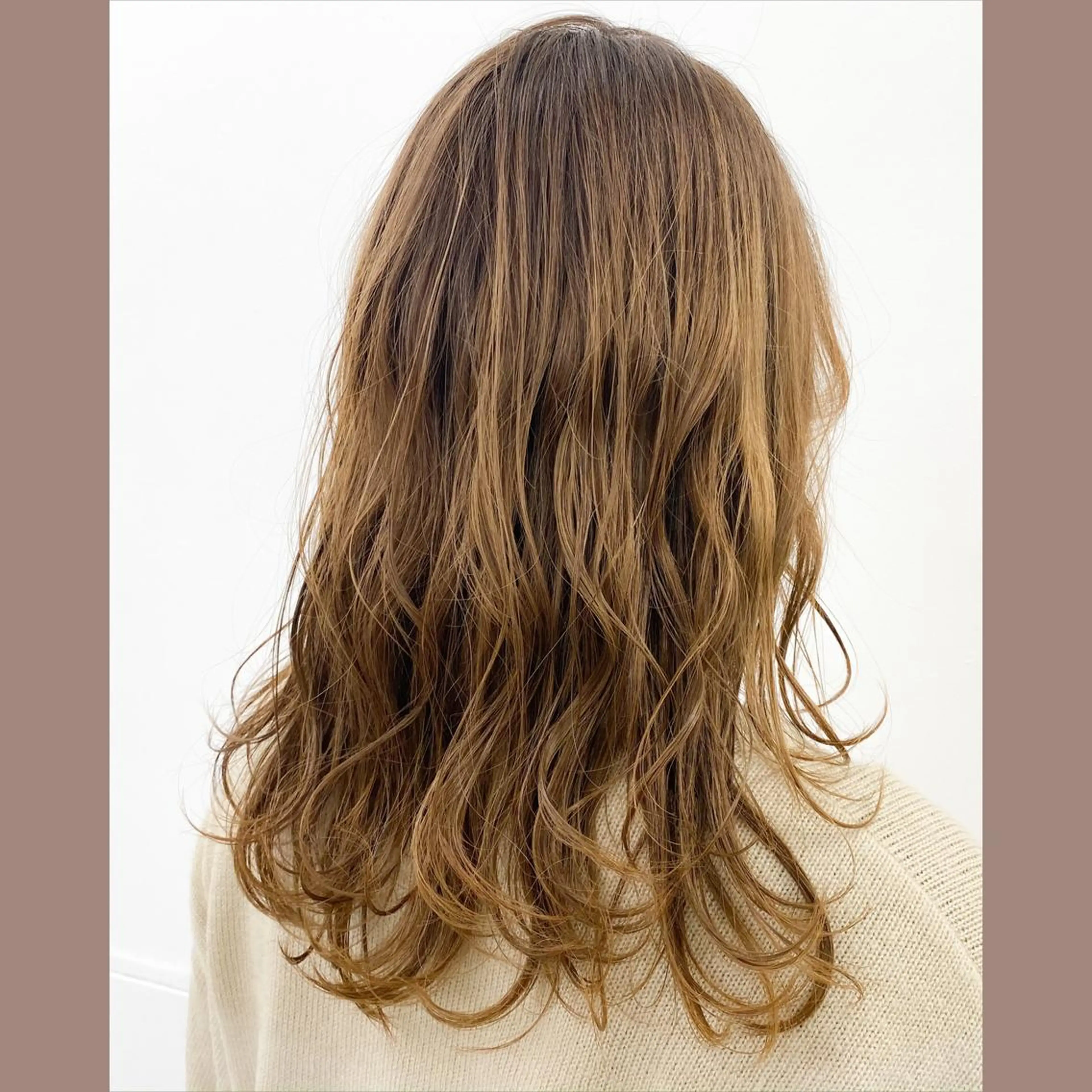 セミロング 𓅰なかがわ ふみな𓅯のヘアスタイル