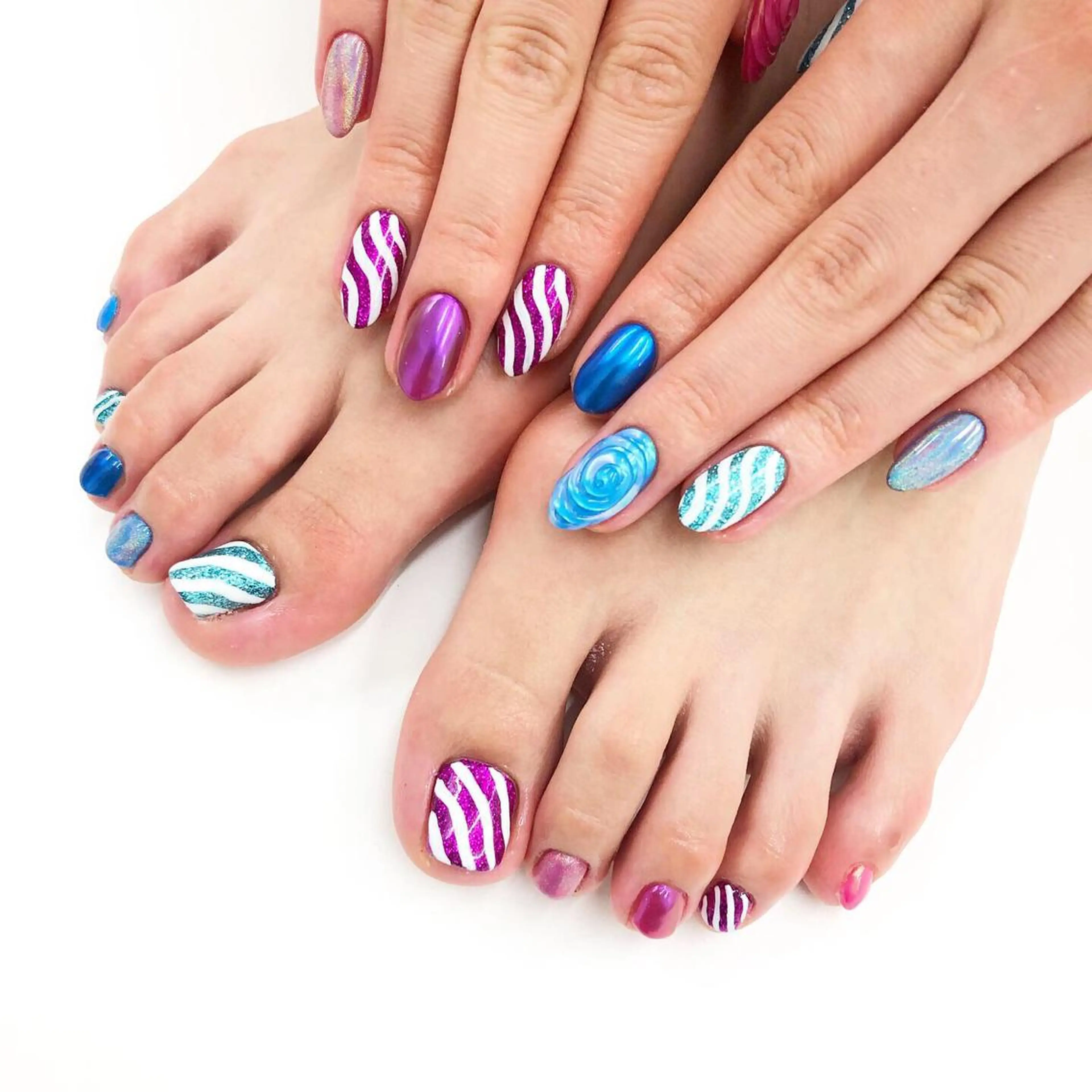 ネイル フットネイル Minami 🍓のネイルデザイン