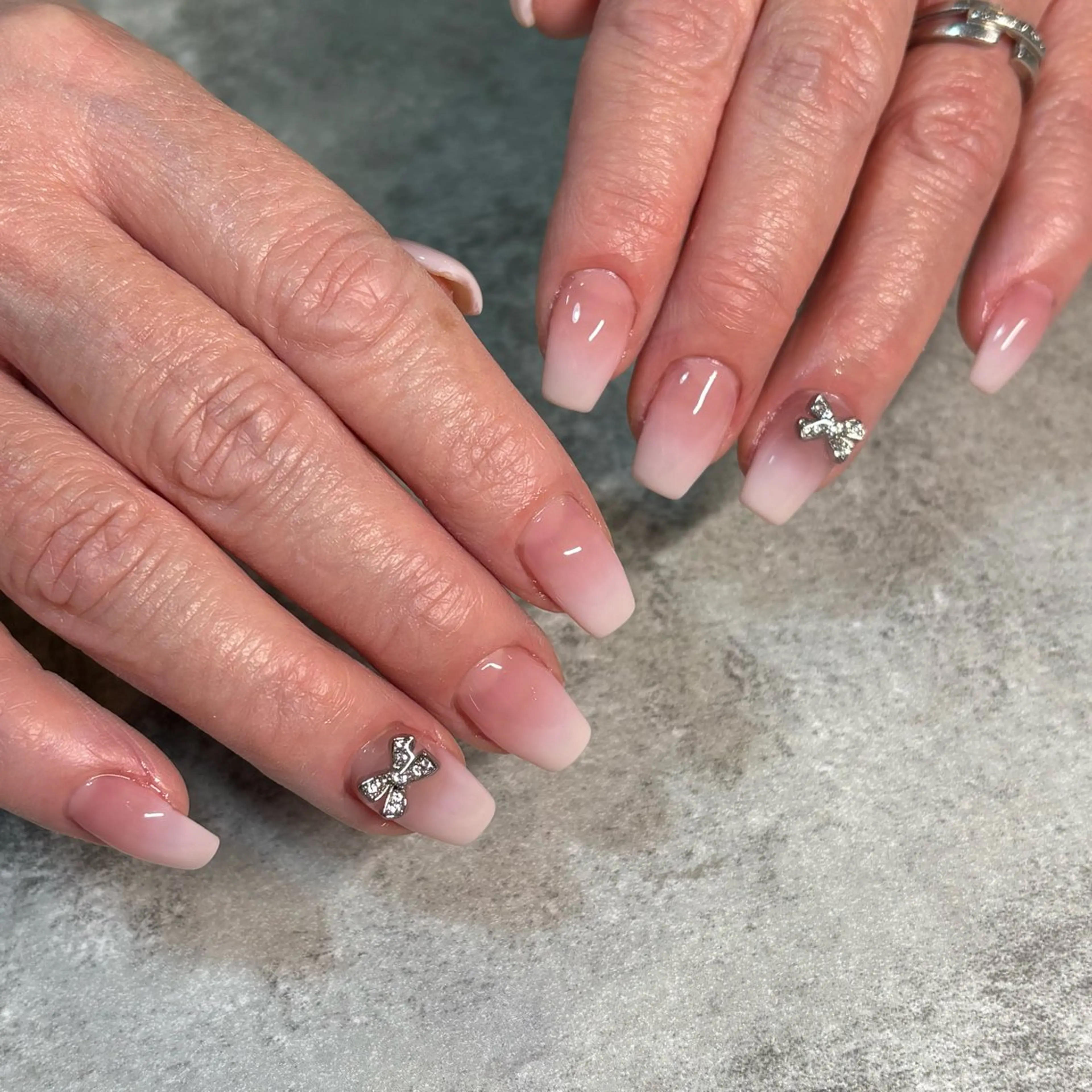 ネイル ハンドネイル airRe Kotonoのネイルデザイン