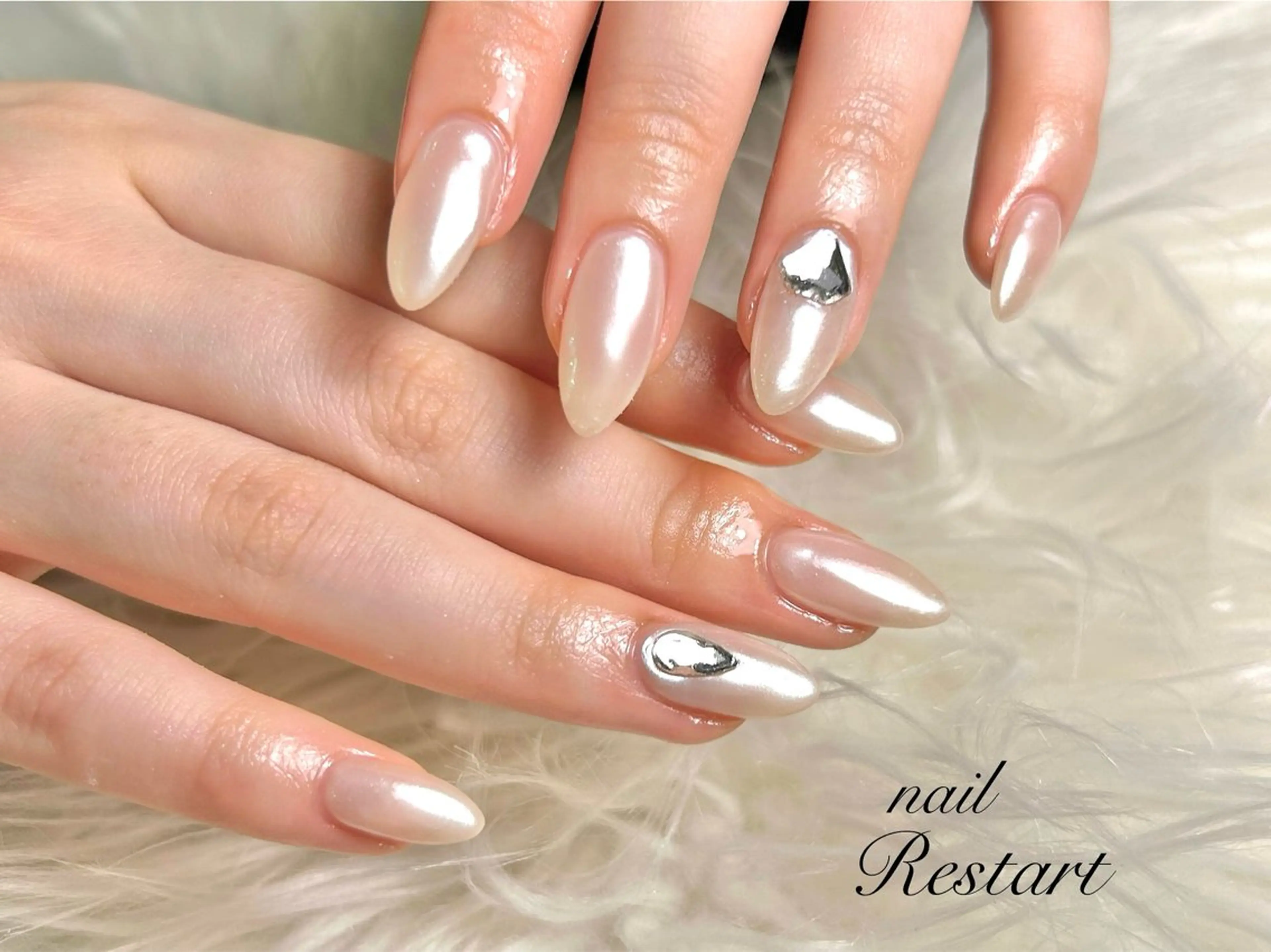 ミディアム ハンドネイル nail Restart所属・Restart YURIのネイルデザイン
