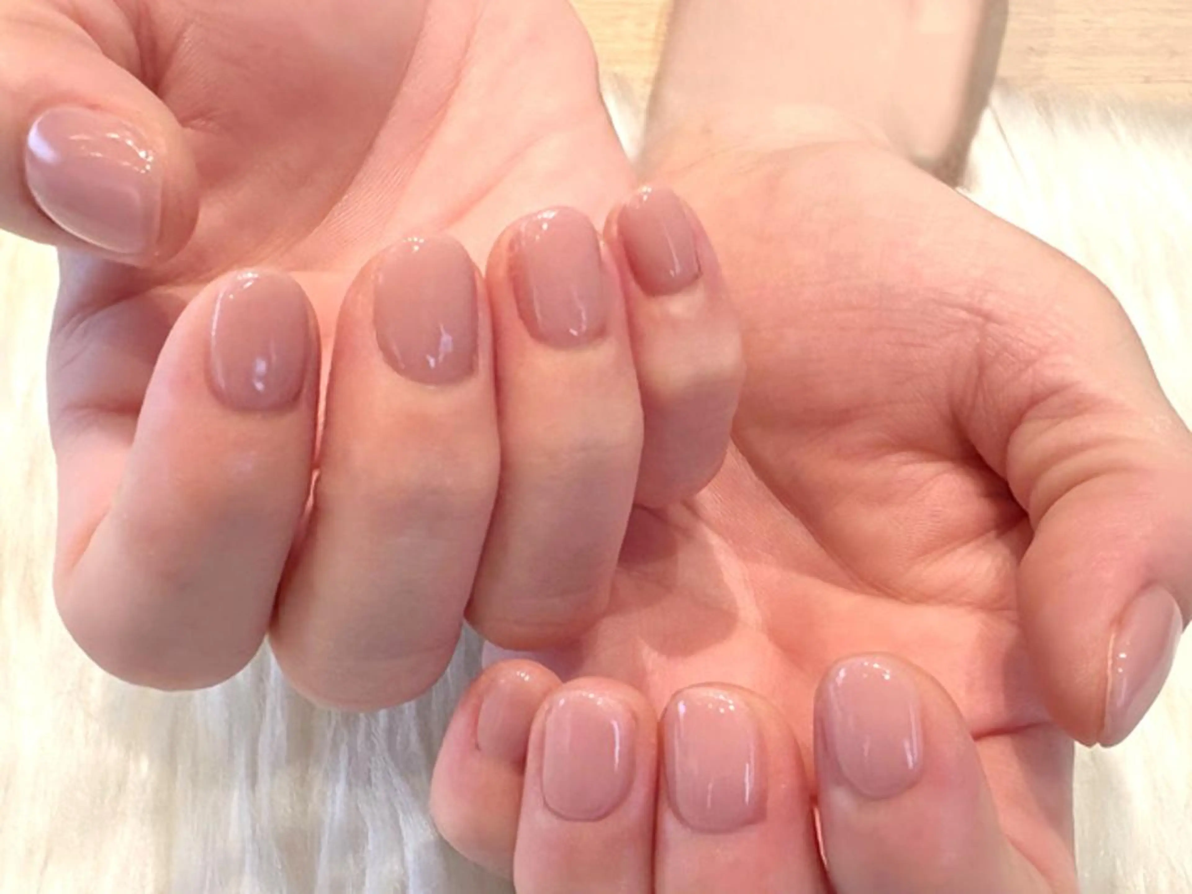 ネイル ハンドネイル Miku. Nのネイルデザイン