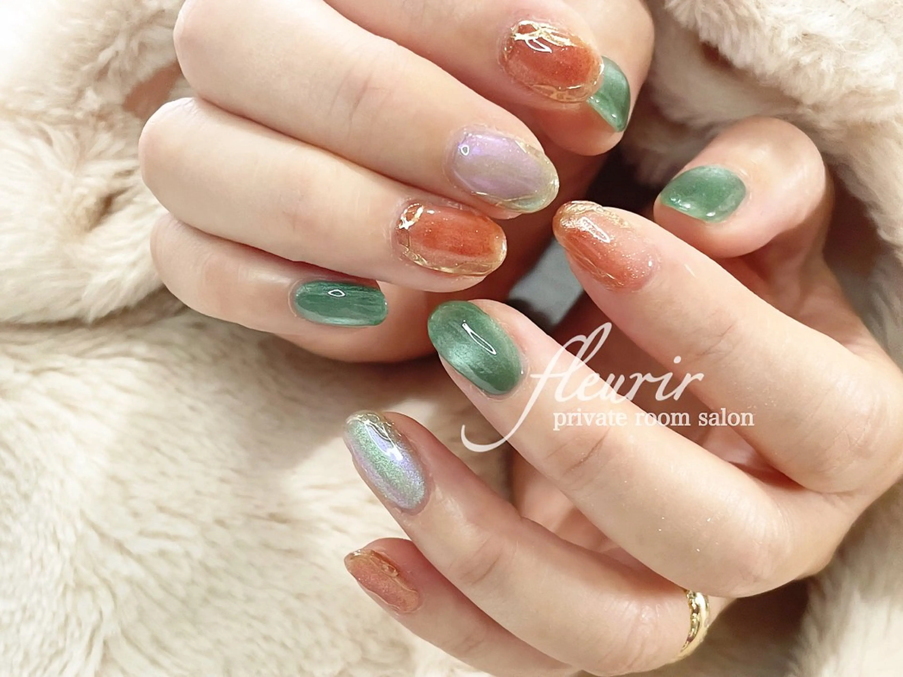 ネイル オーロラネイル マグネットネイル フルリール 【プライベートサロンのネイルデザイン