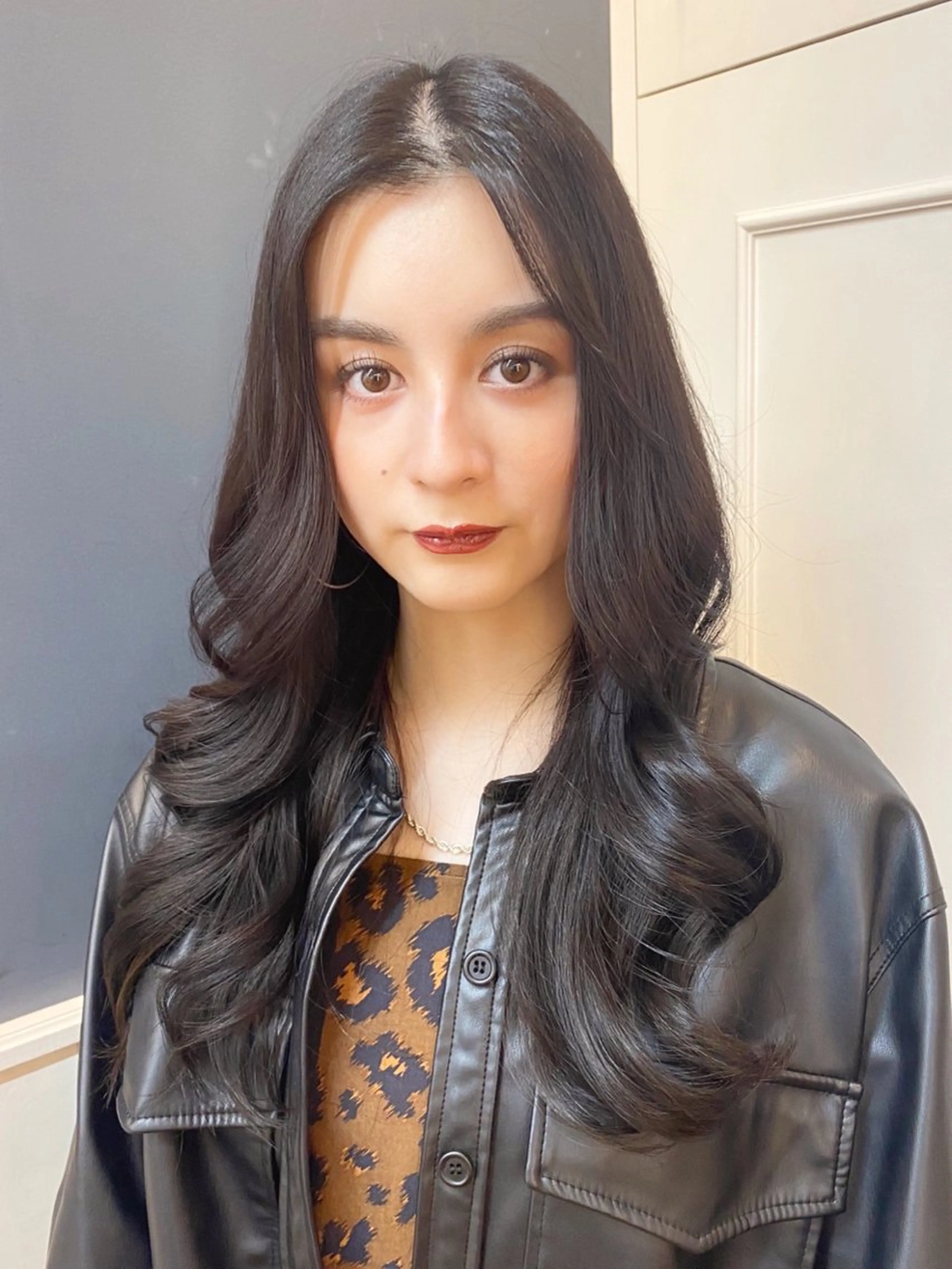 ロング カット ヘアカラー パーマ 韓国ヘア sasugaのヘアスタイル