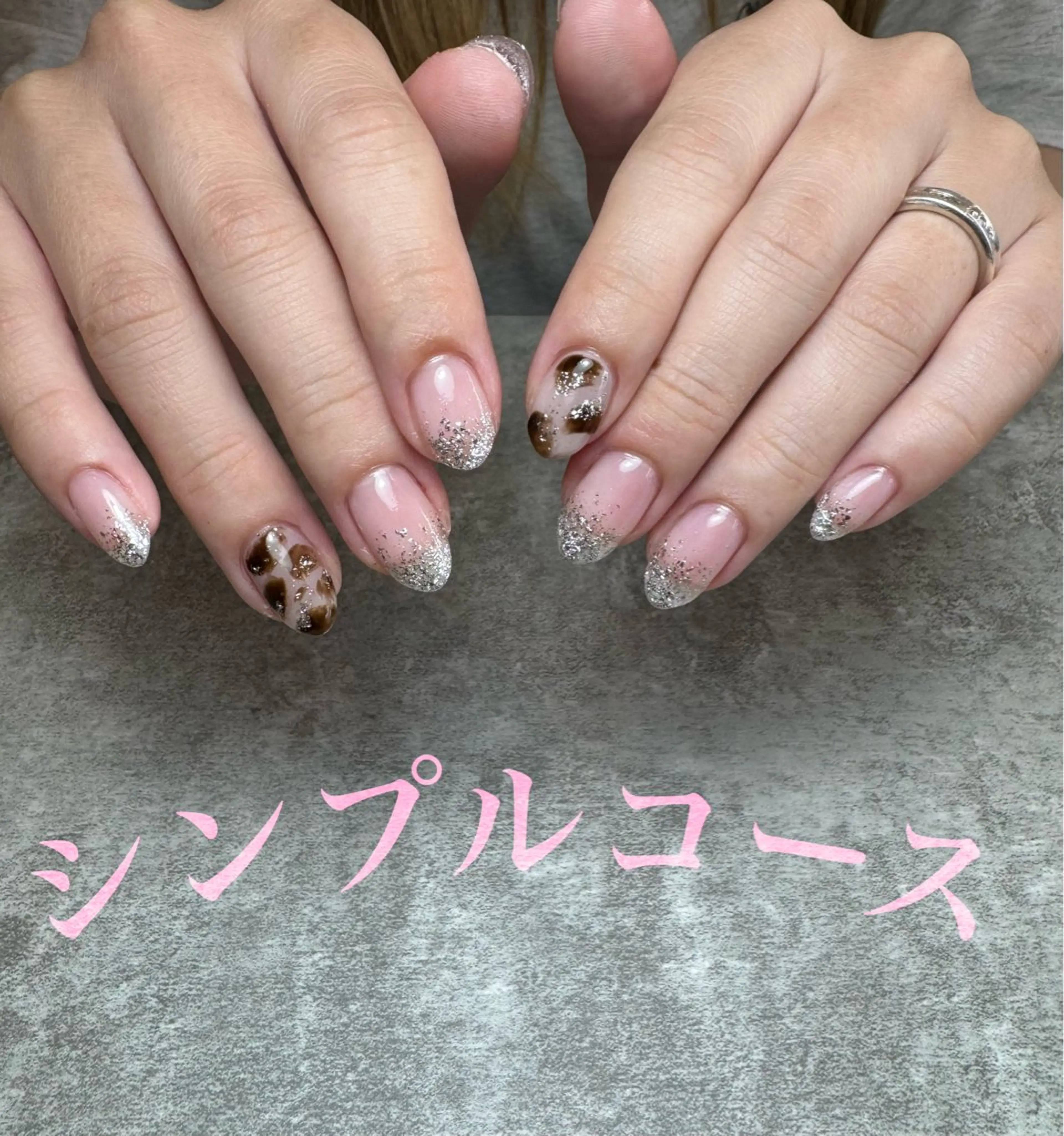 ネイル ハンドネイル Be  Nail所属・和歌山ネイルサロン ビネイルのネイルデザイン