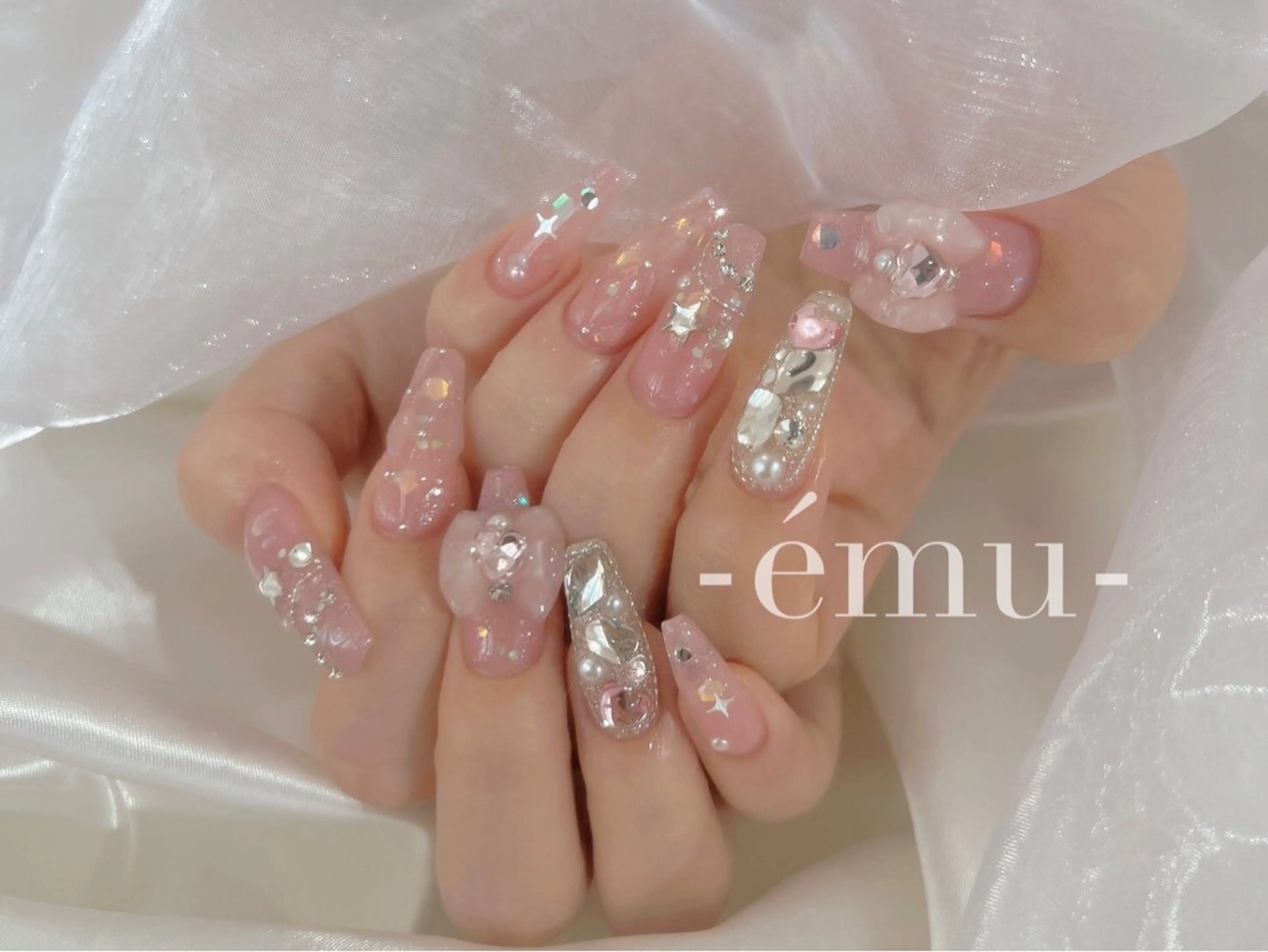ネイル ハンドネイル mitsuki .のネイルデザイン