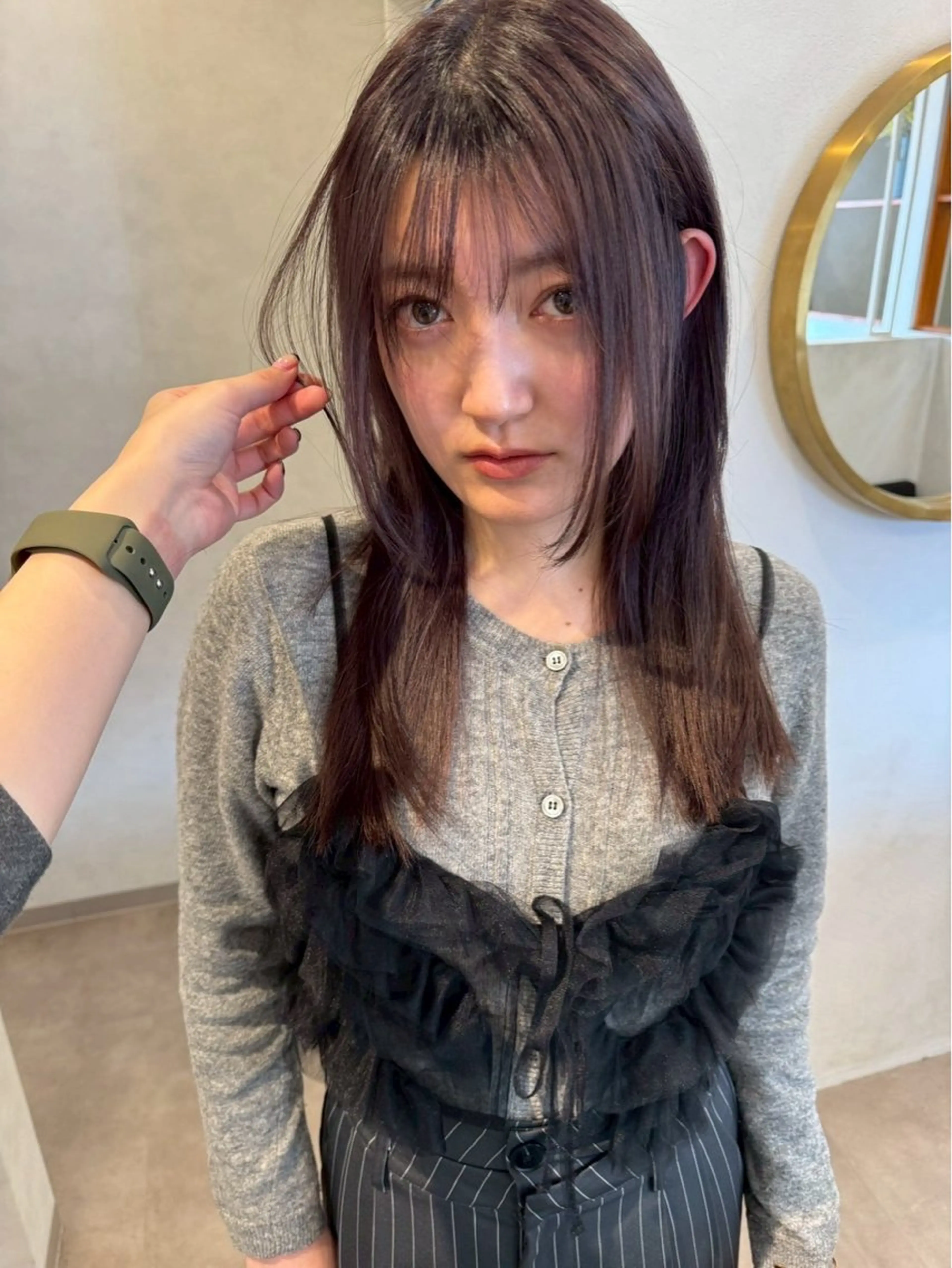 ロング 顔まわりレイヤー 顔周りカット レイヤーカット カット リトルガーデン/ yuka🧁‎‎のヘアスタイル