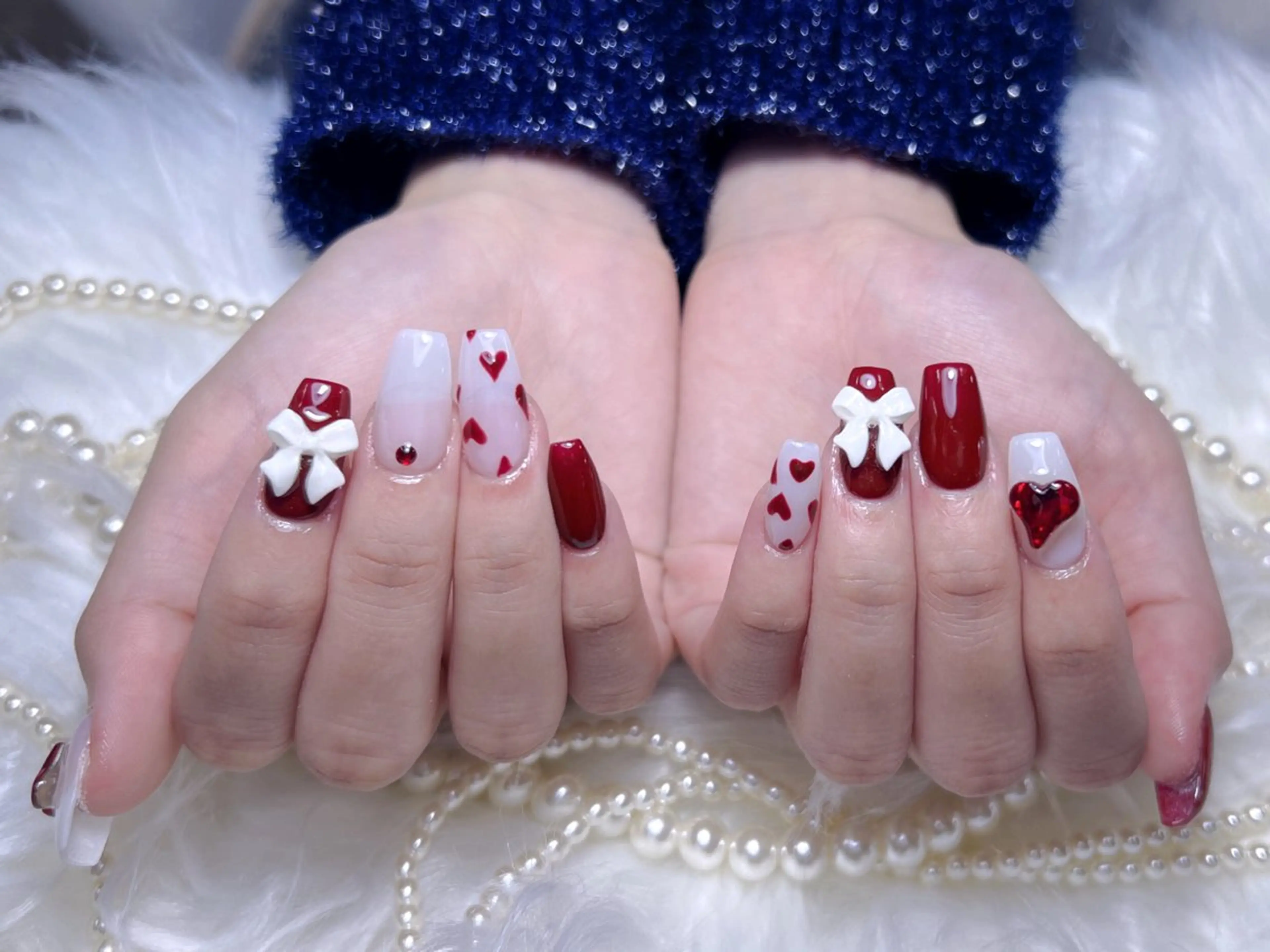 ネイル 長さ出し フレンチネイル ガラスフレンチ キラキラネイル マグネットネイル ハンドネイル Moa nailのネイルデザイン