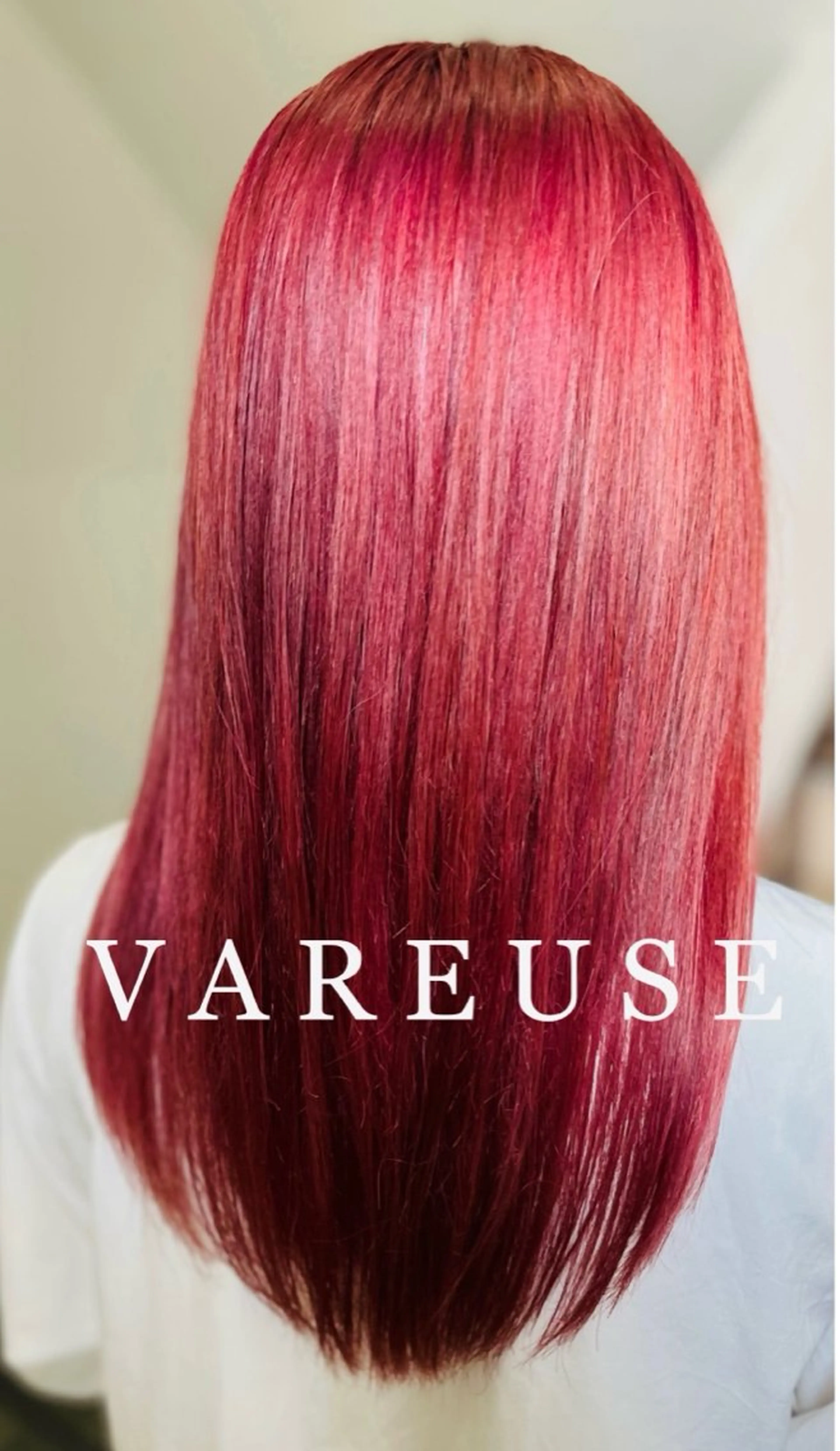 ミディアム カラー ブリーチ VAREUSE所属・石釜 咲のヘアスタイル