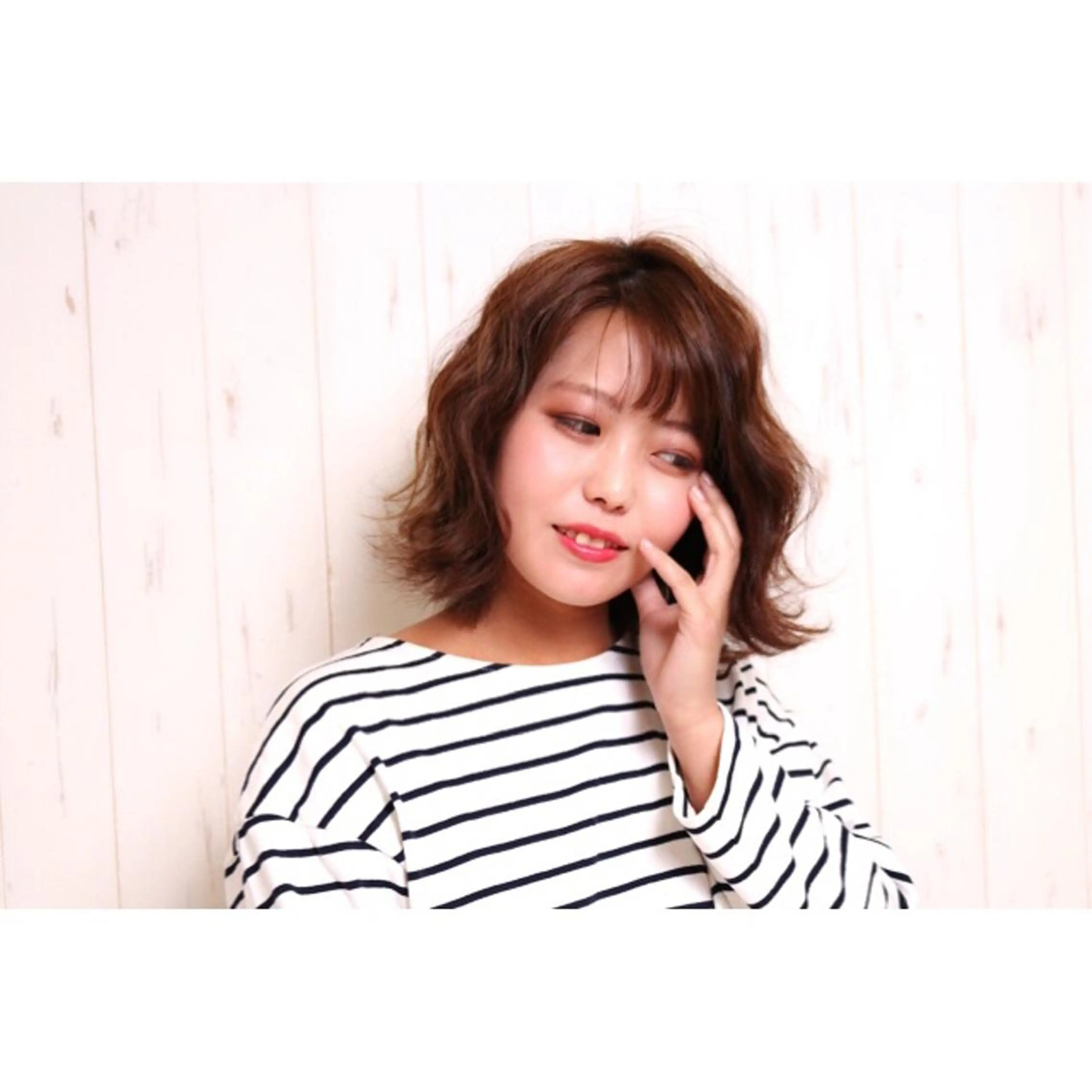 ミディアム カラー ボブ KAIzen. tomoのヘアスタイル