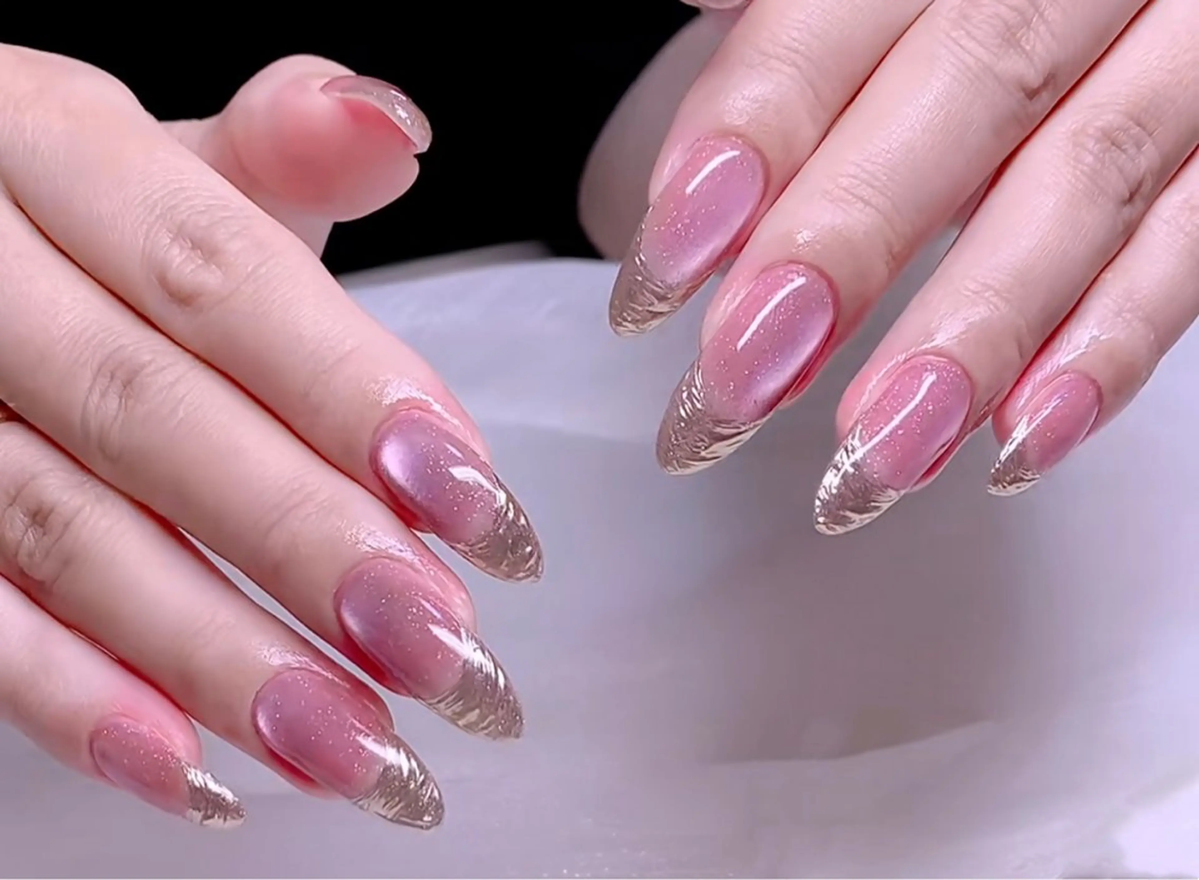ネイル オーロラネイル チークネイル 長さ出し フットネイル フレンチネイル ハンドネイル Mimo beau ty   salonのネイルデザイン