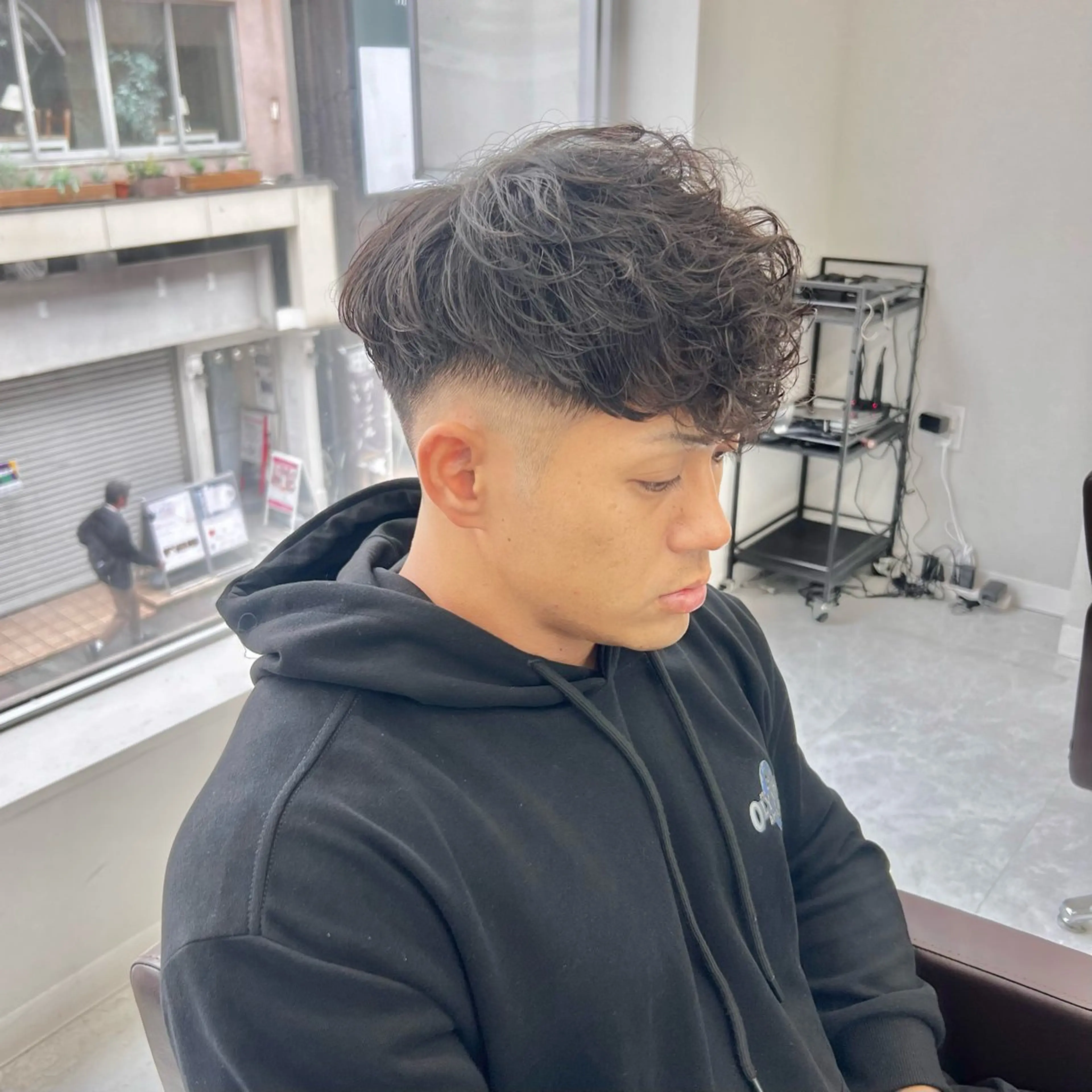 パーマ メンズ カット パーマ トリートメント ヘアセット シャドウパーマ/ メンズ/KENTAのヘアスタイル