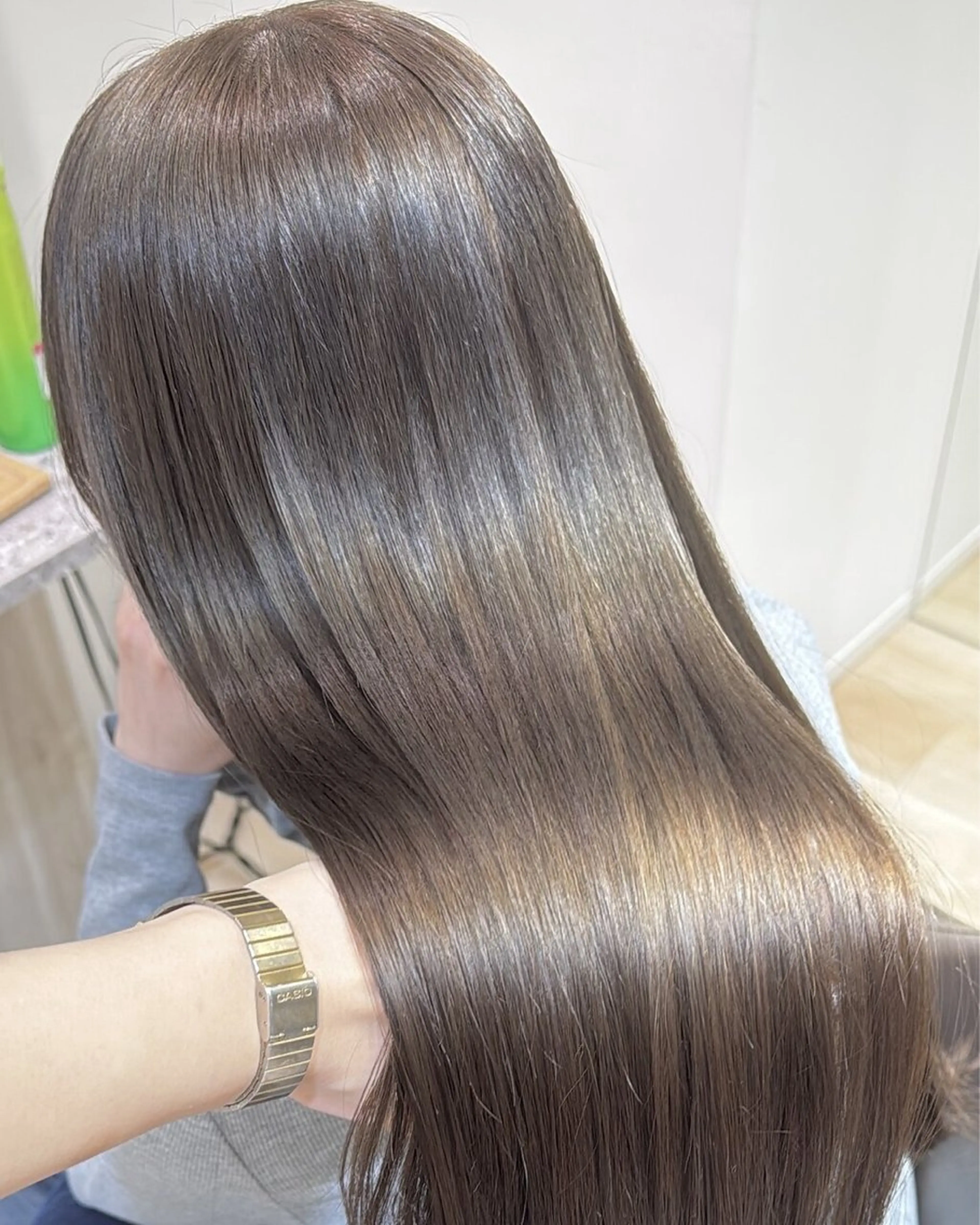 ロング カット ヘアカラー 大人かわいい lobec/田代のヘアスタイル