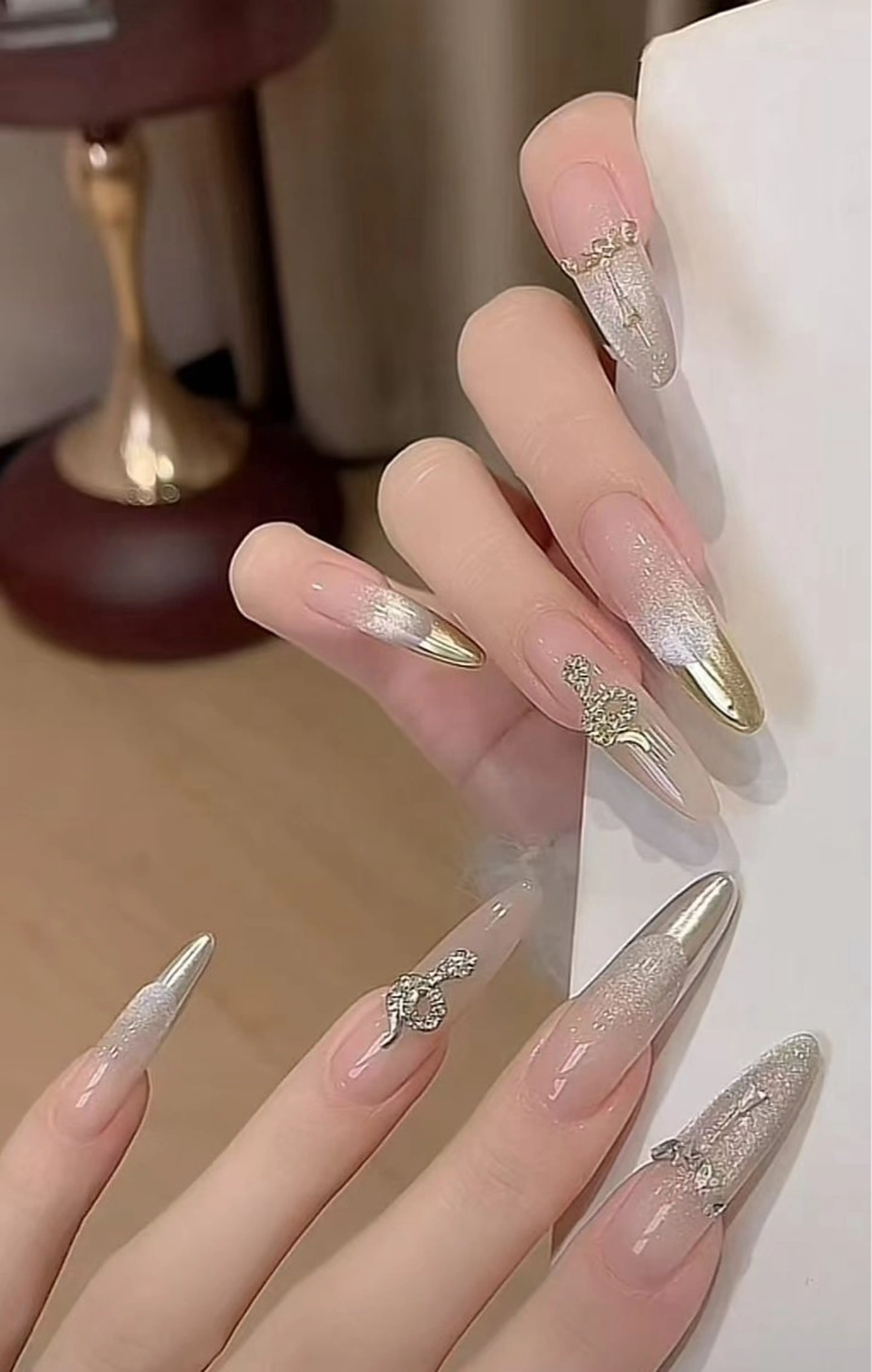 ネイル フラワーネイル フレンチネイル ジェルネイル ガラスフレンチ ハート ハンドネイル BabyYouMi nailのネイルデザイン