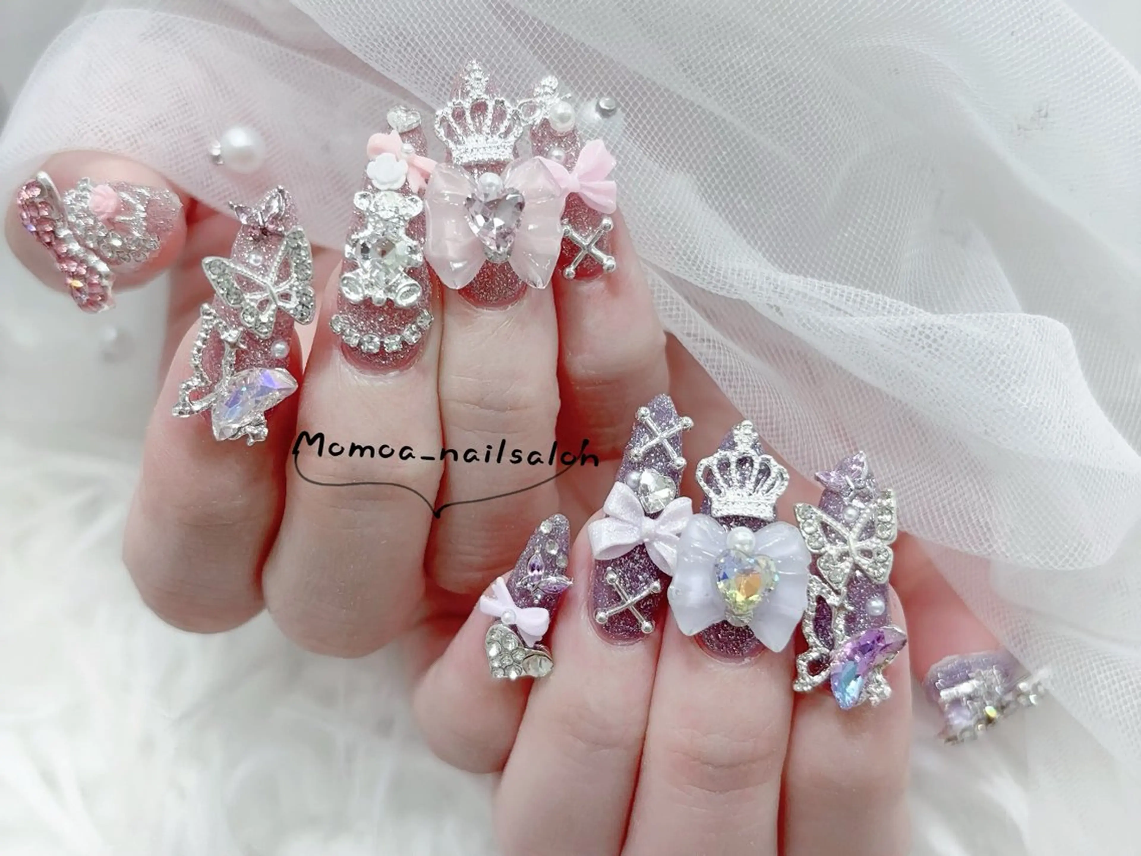 ネイル キラキラネイル スカルプネイル ハンドネイル MoMoA Nail ネイル長さ出し専門店のネイルデザイン