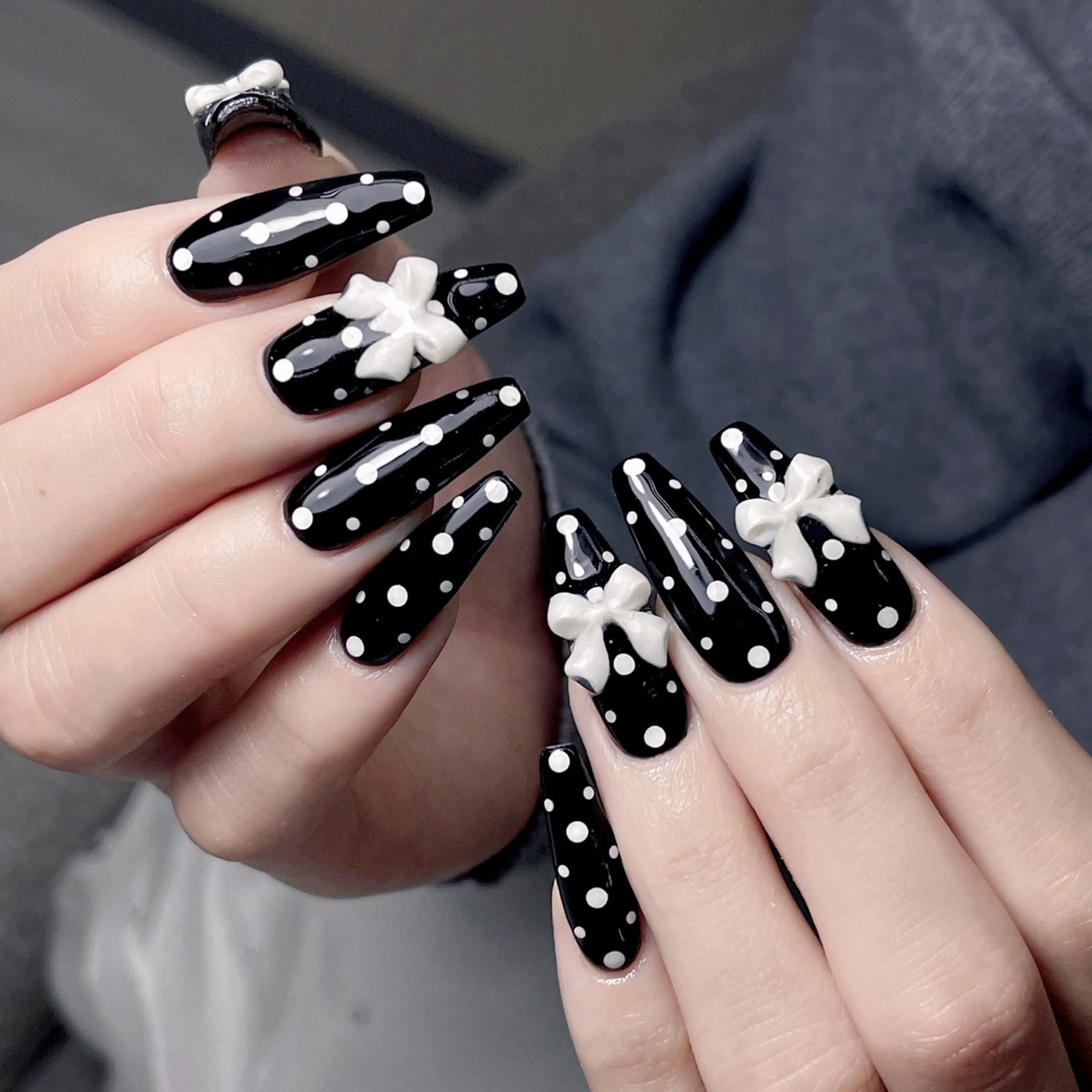 ネイル ハンドネイル Queens ciciのネイルデザイン