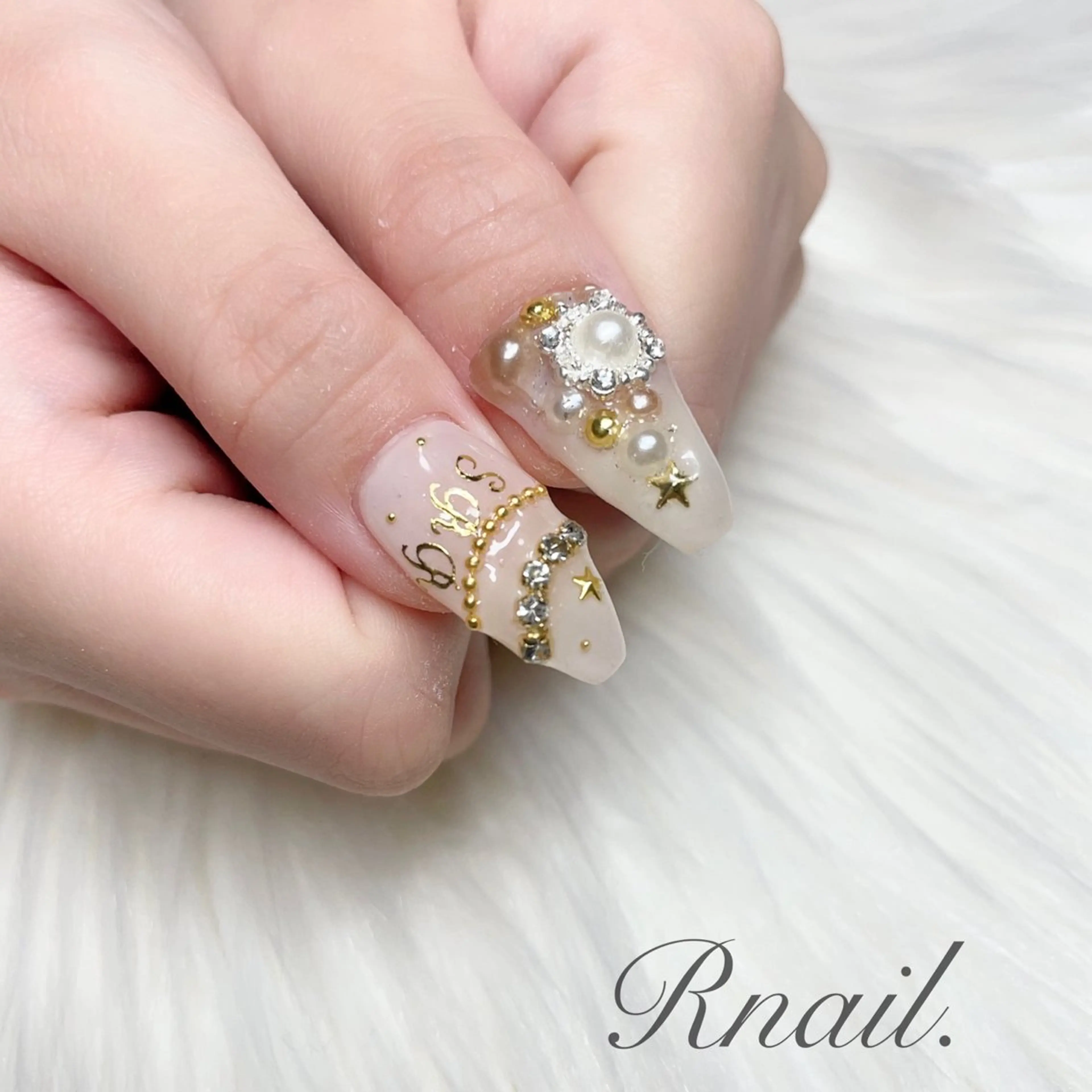 ネイル R nail.のネイルデザイン