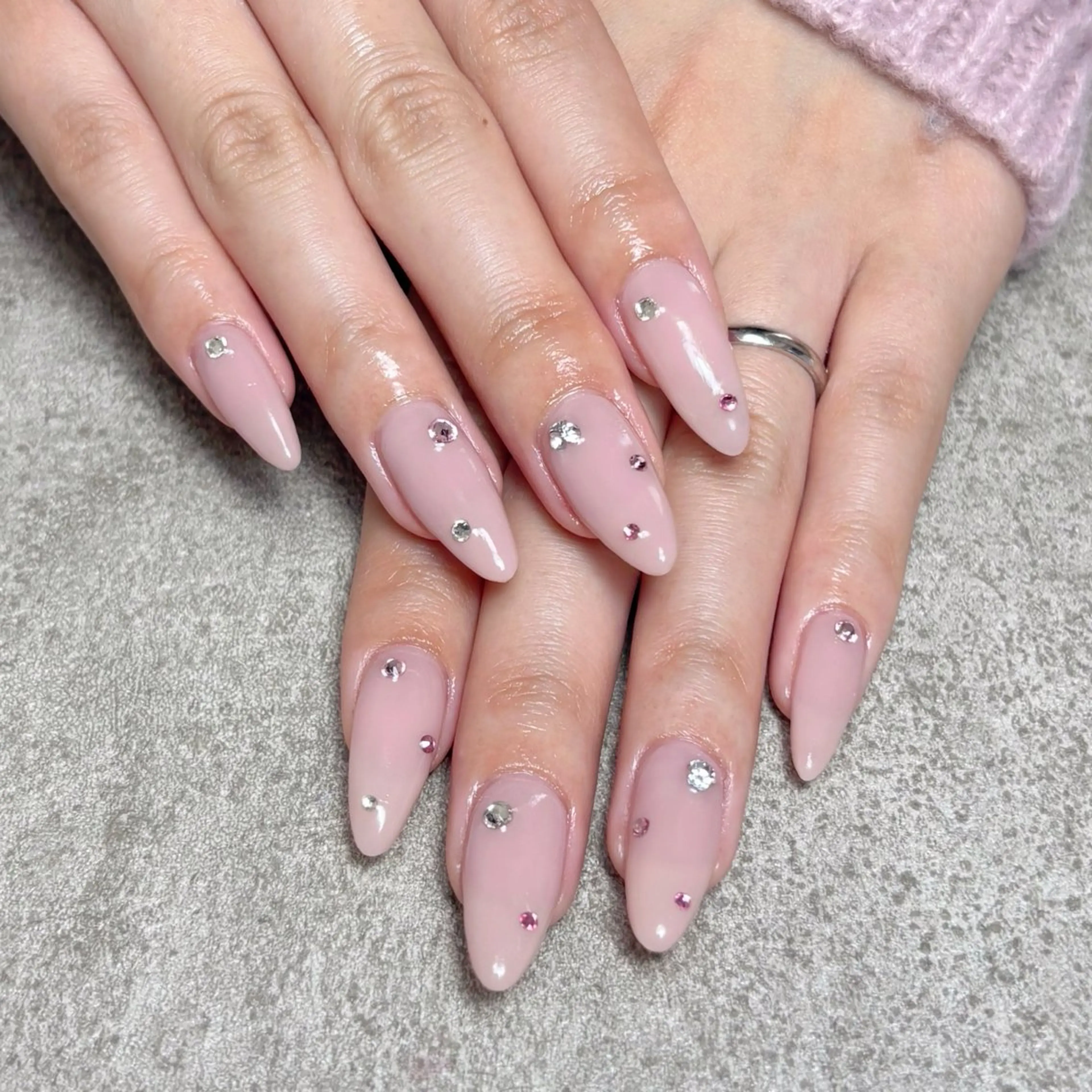 ネイル ハンドネイル nailroom DIASOMNIAのネイルデザイン