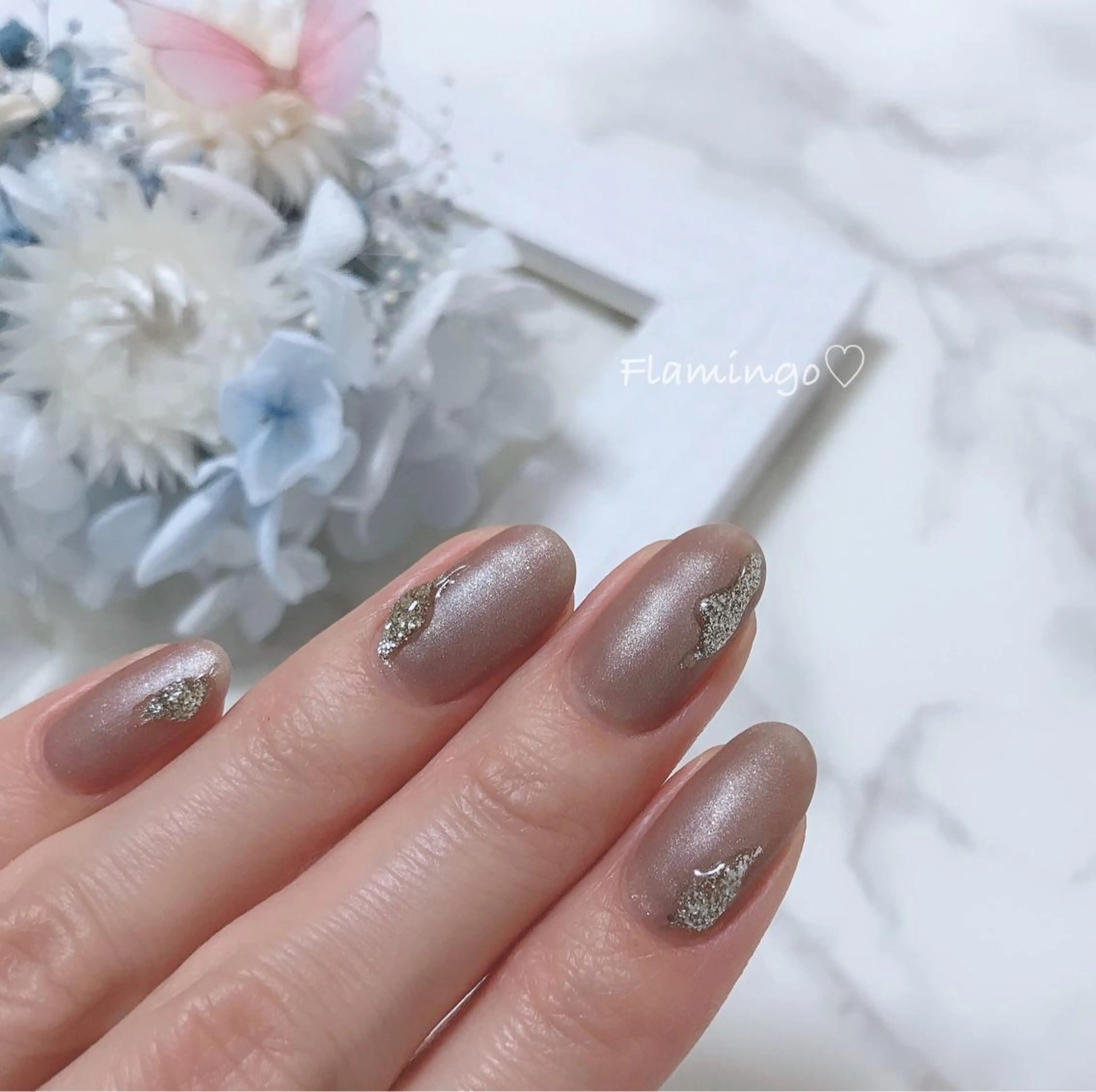ネイル ジェルネイル ラメ(グリッター) マットネイル ぷっくりネイル シンプルネイル シンプル／上品／爪育 ☺︎Flamingoのネイルデザイン