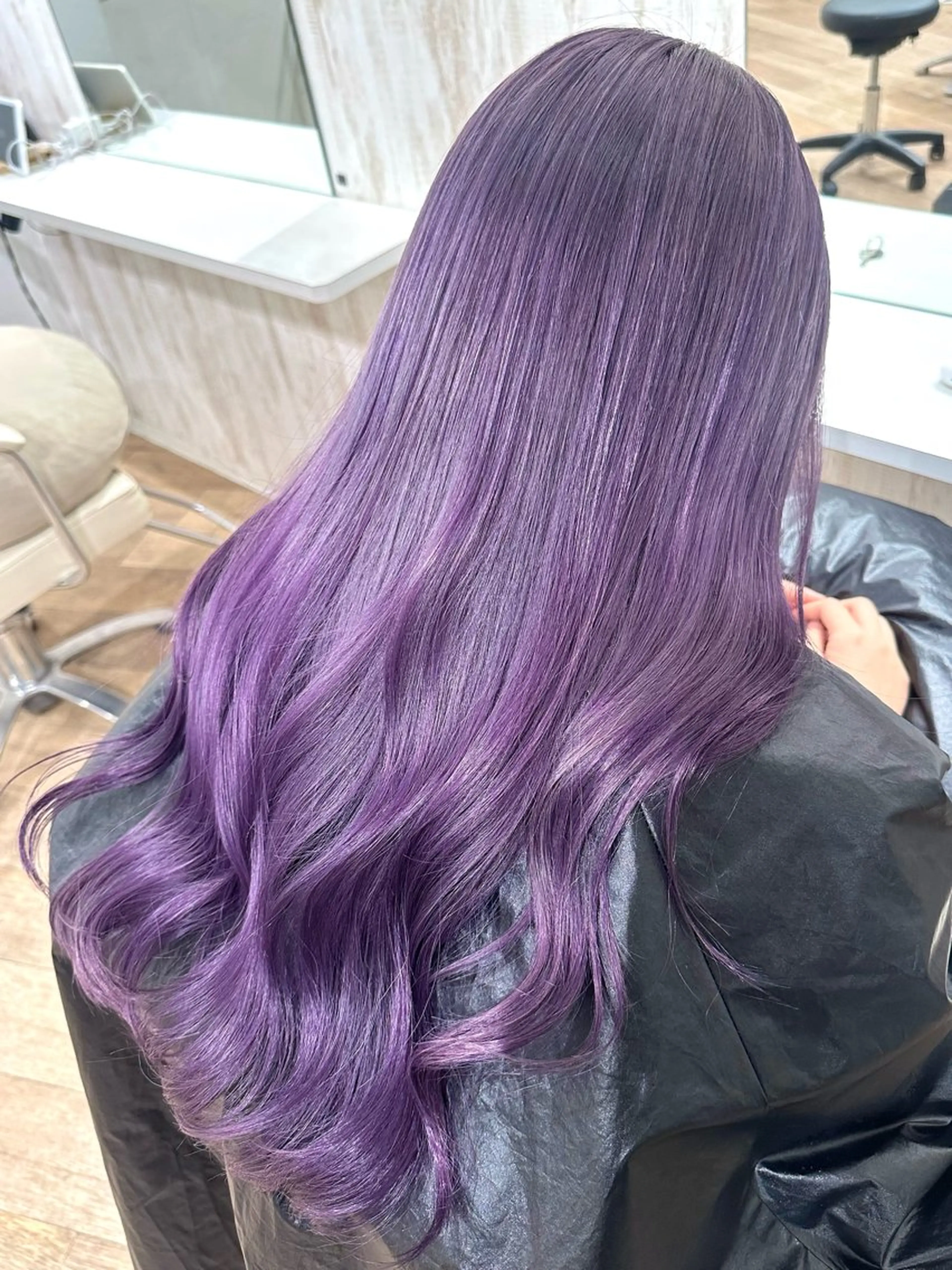 ロング ヘアカラー 💛NOZOMI💛 ハイトーンカラーのヘアスタイル