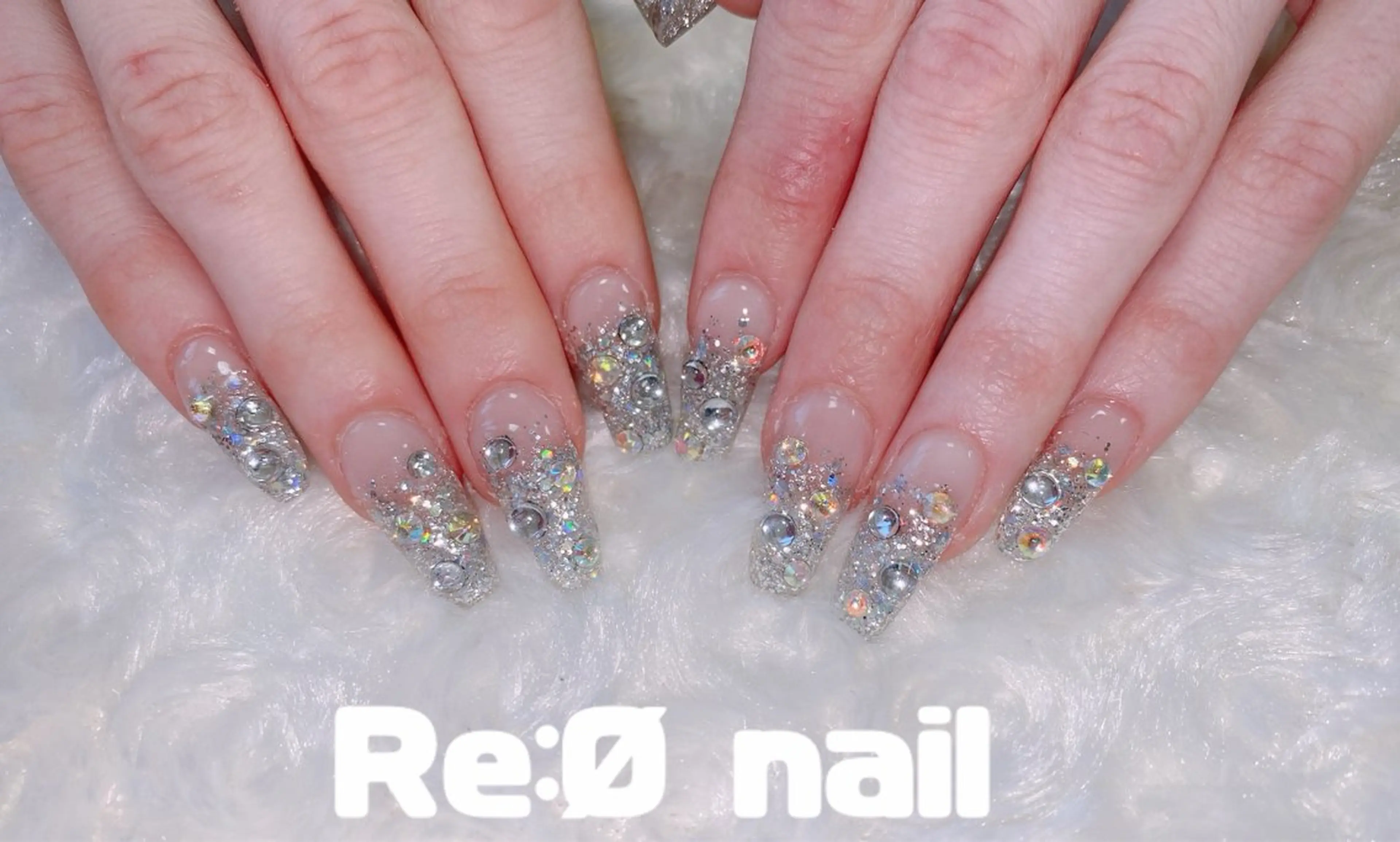 ネイル ラメ(グリッター) ラメグラデーション シルバー ハンドネイル Re:Ø nail 🩵TSUJIのネイルデザイン