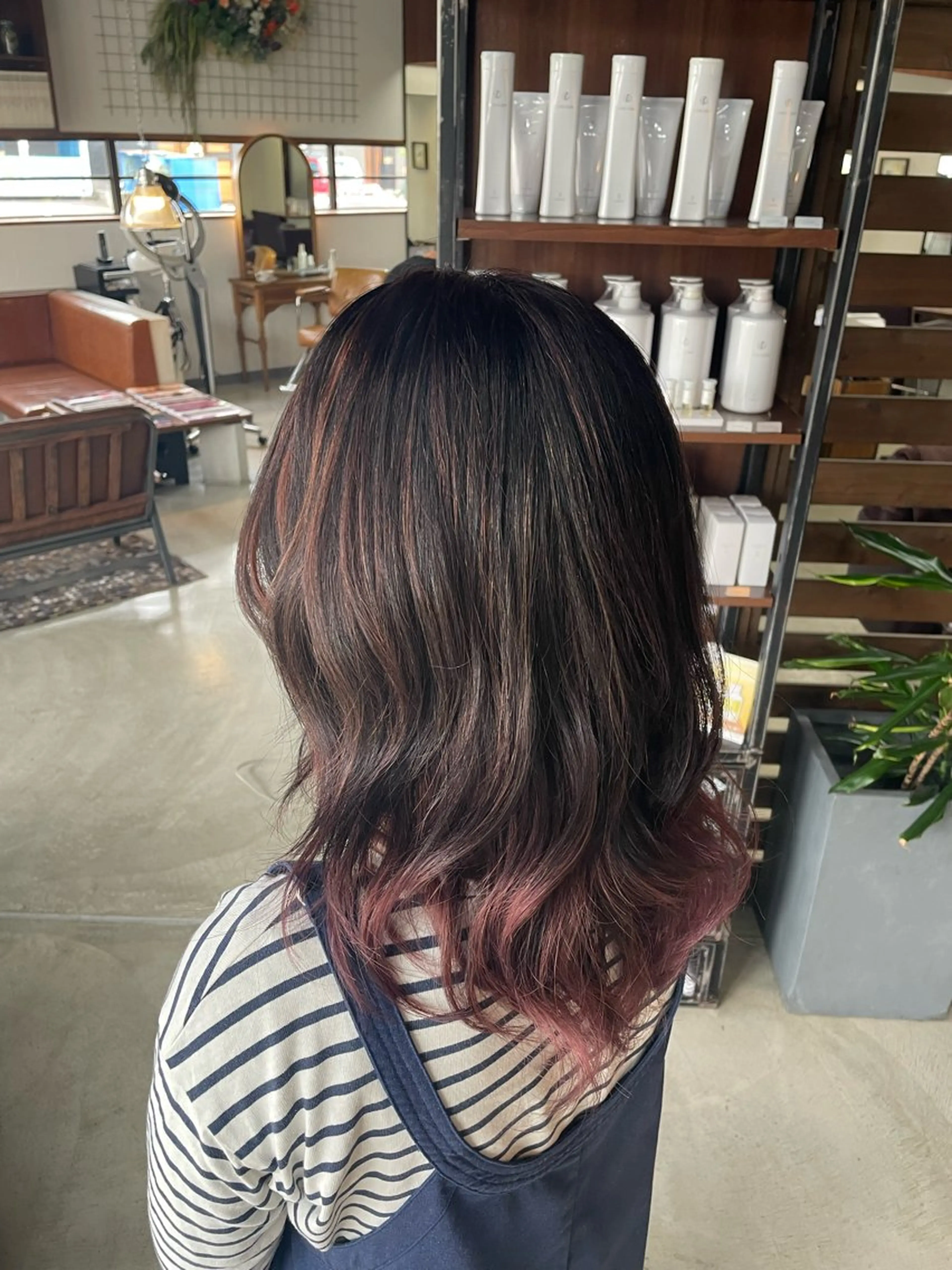 ロング ヘアカラー OGAWA NOAのヘアスタイル