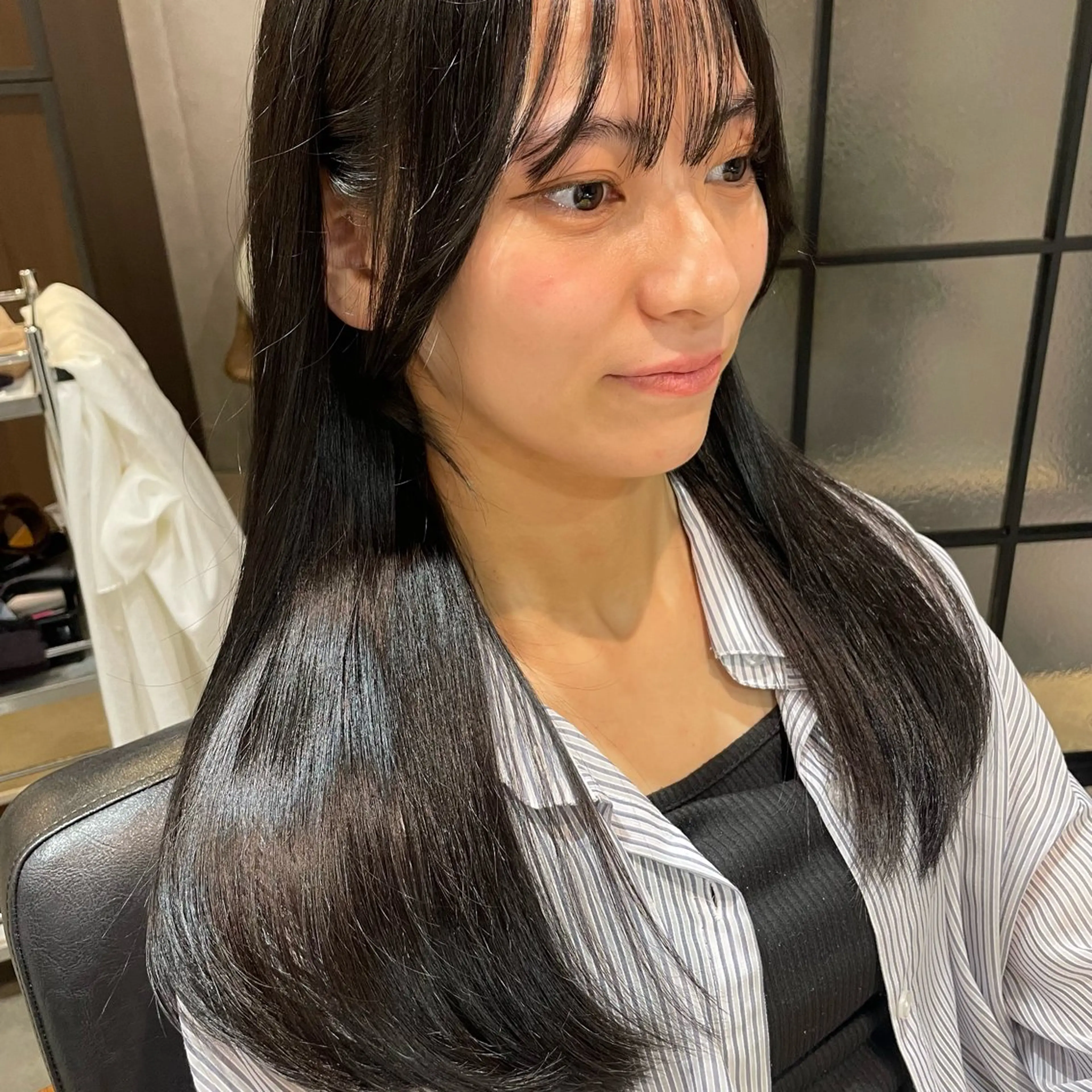 ロング カラー 黒髪 ヘアカラー 🍑おおしまくるみ 🍑暖色colorのヘアスタイル