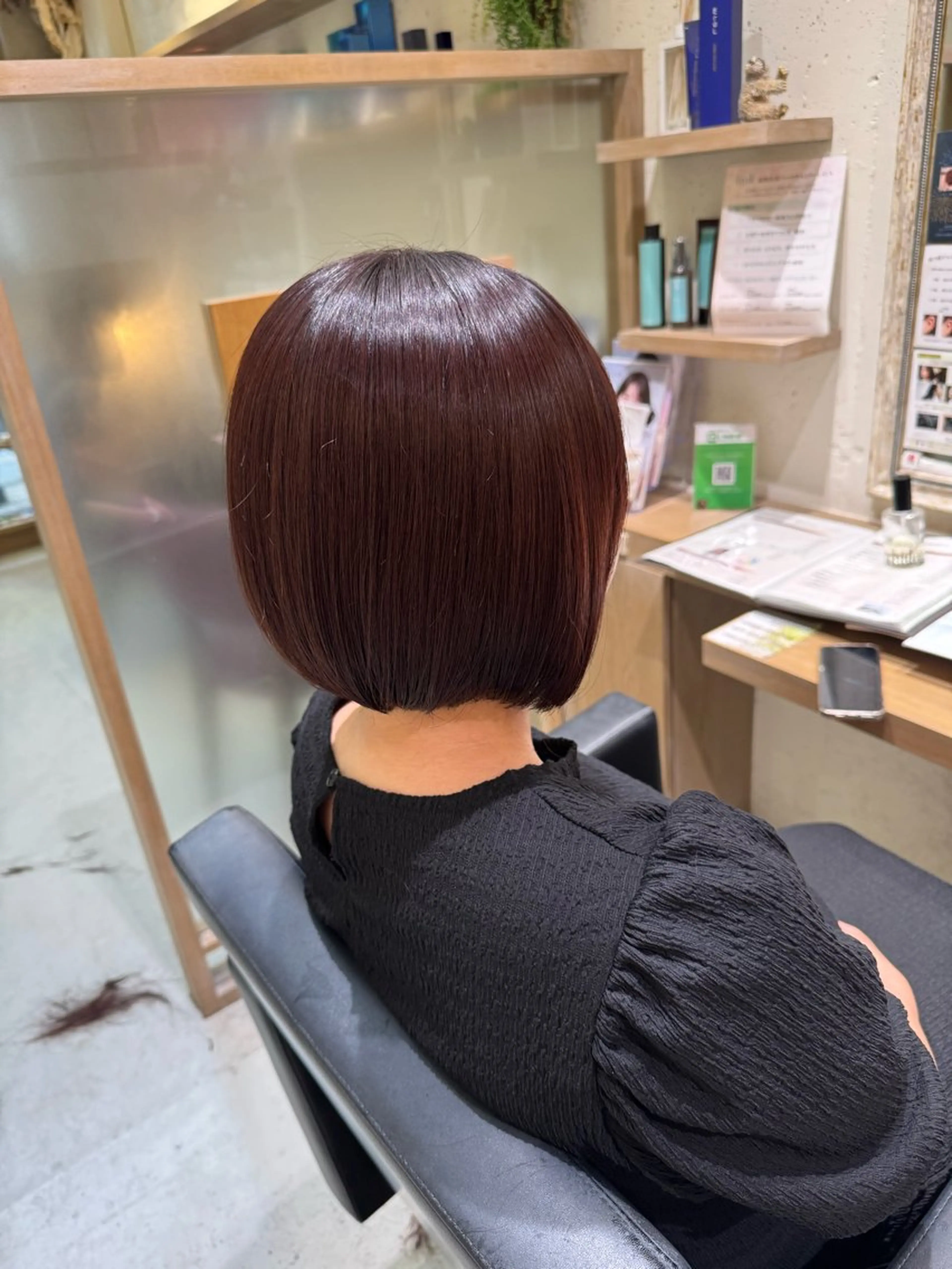 ショート カット ヘアカラー 透明感カラー/髪質改 善/束感まつ毛/にかのヘアスタイル