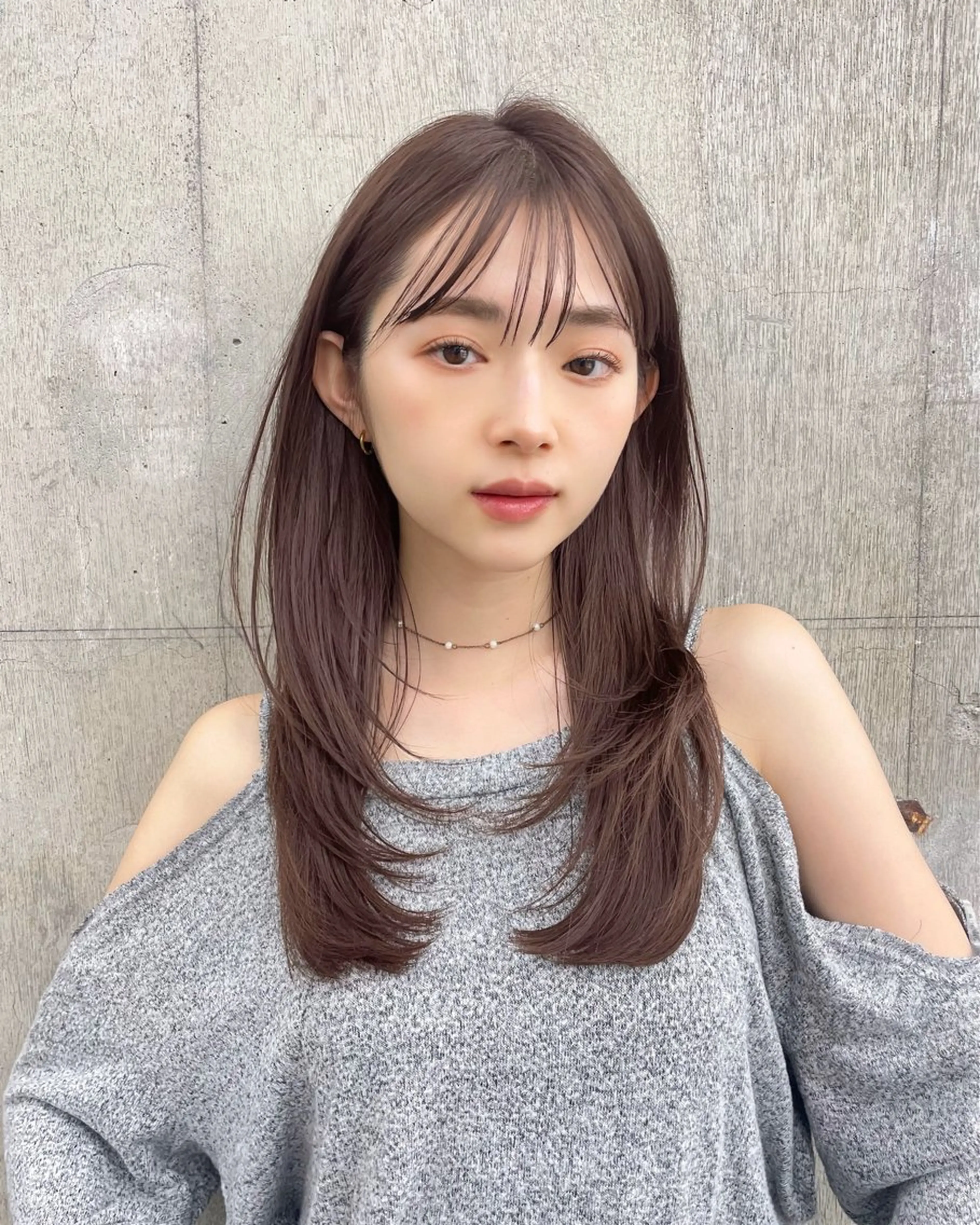 ロング カラー ヘアアレンジ ベージュカラー レイヤーカット カット ヘアカラー トリートメント ヘッドスパ ヘアセット 【柔らか透明感✨/ 似合せ前髪】大石葉月のヘアスタイル