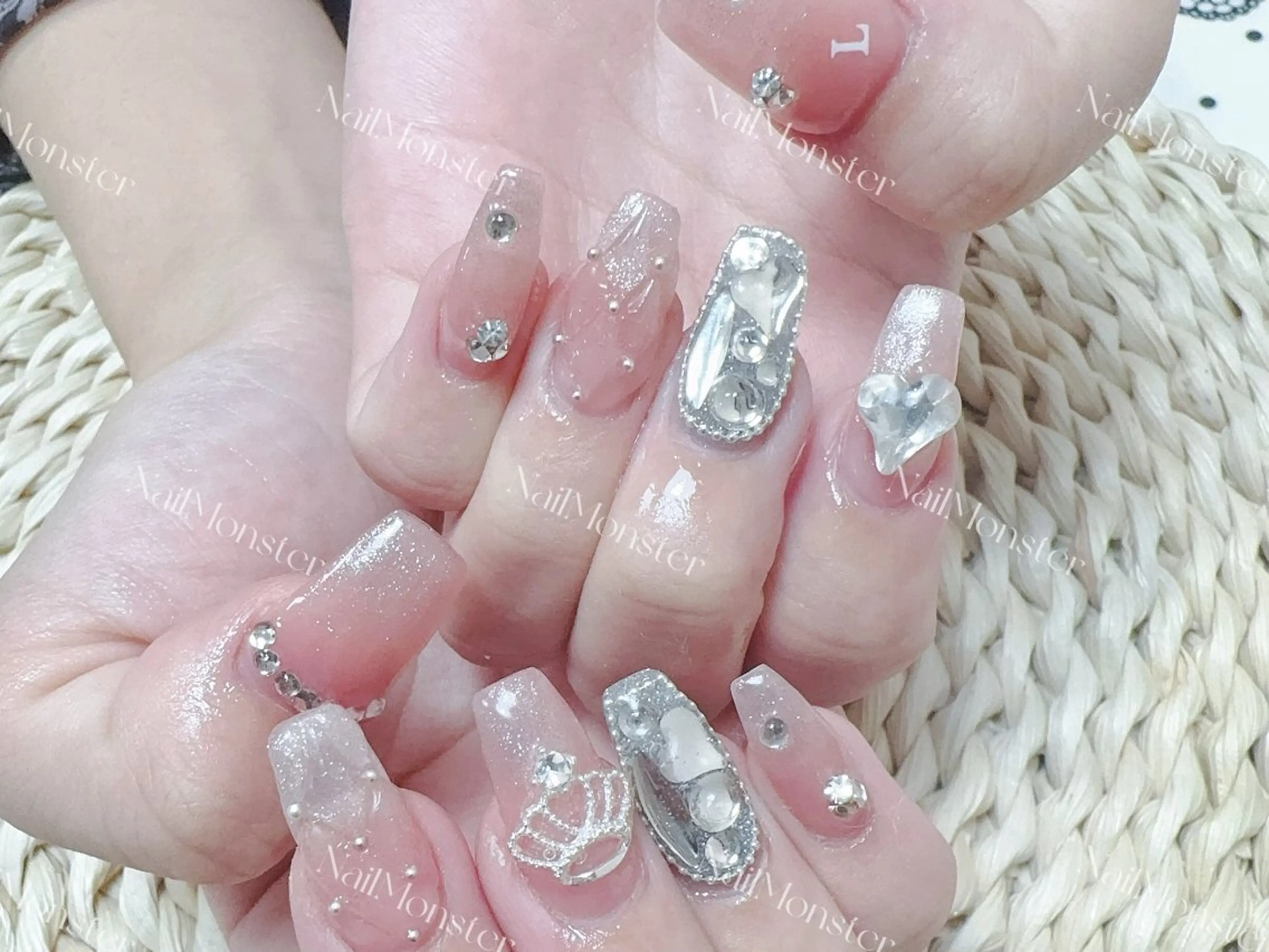 ネイル DIAMOND Nail🥇のネイルデザイン