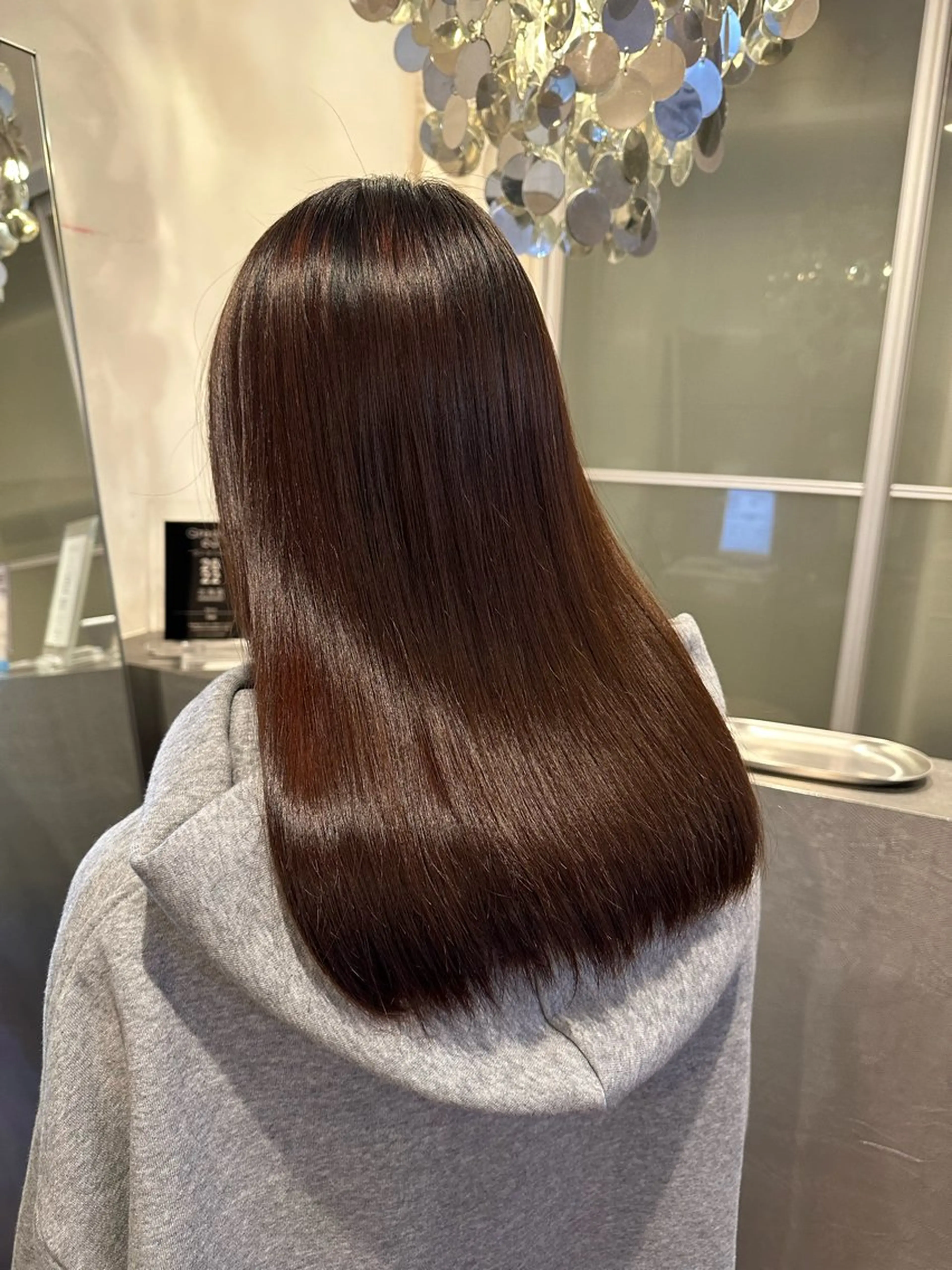 セミロング 縮毛矯正 momo 札幌美容師のヘアスタイル