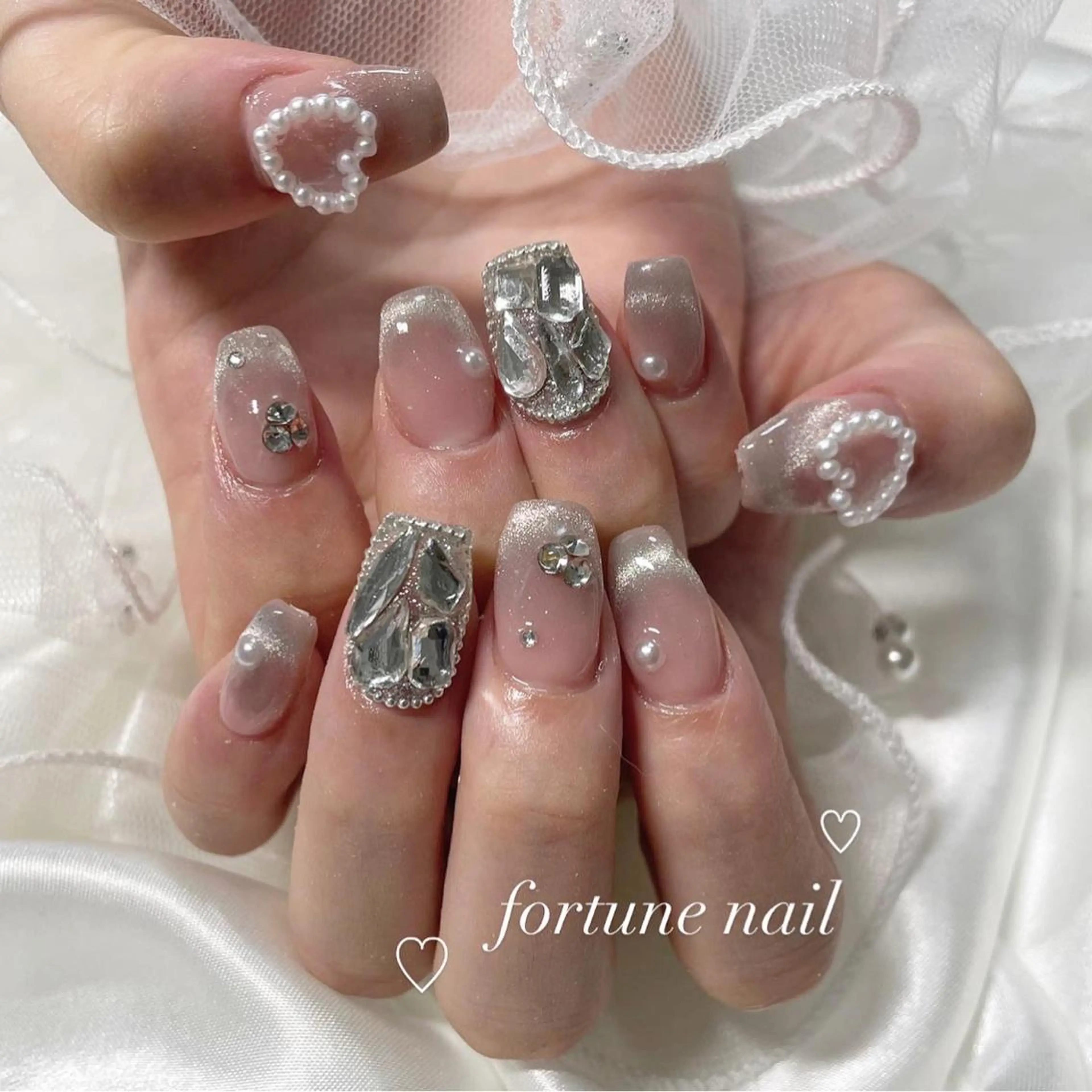 ネイル フレンチネイル ハート マグネットネイル マグネットフレンチ ハンドネイル ☆saori ☆12/16空のネイルデザイン