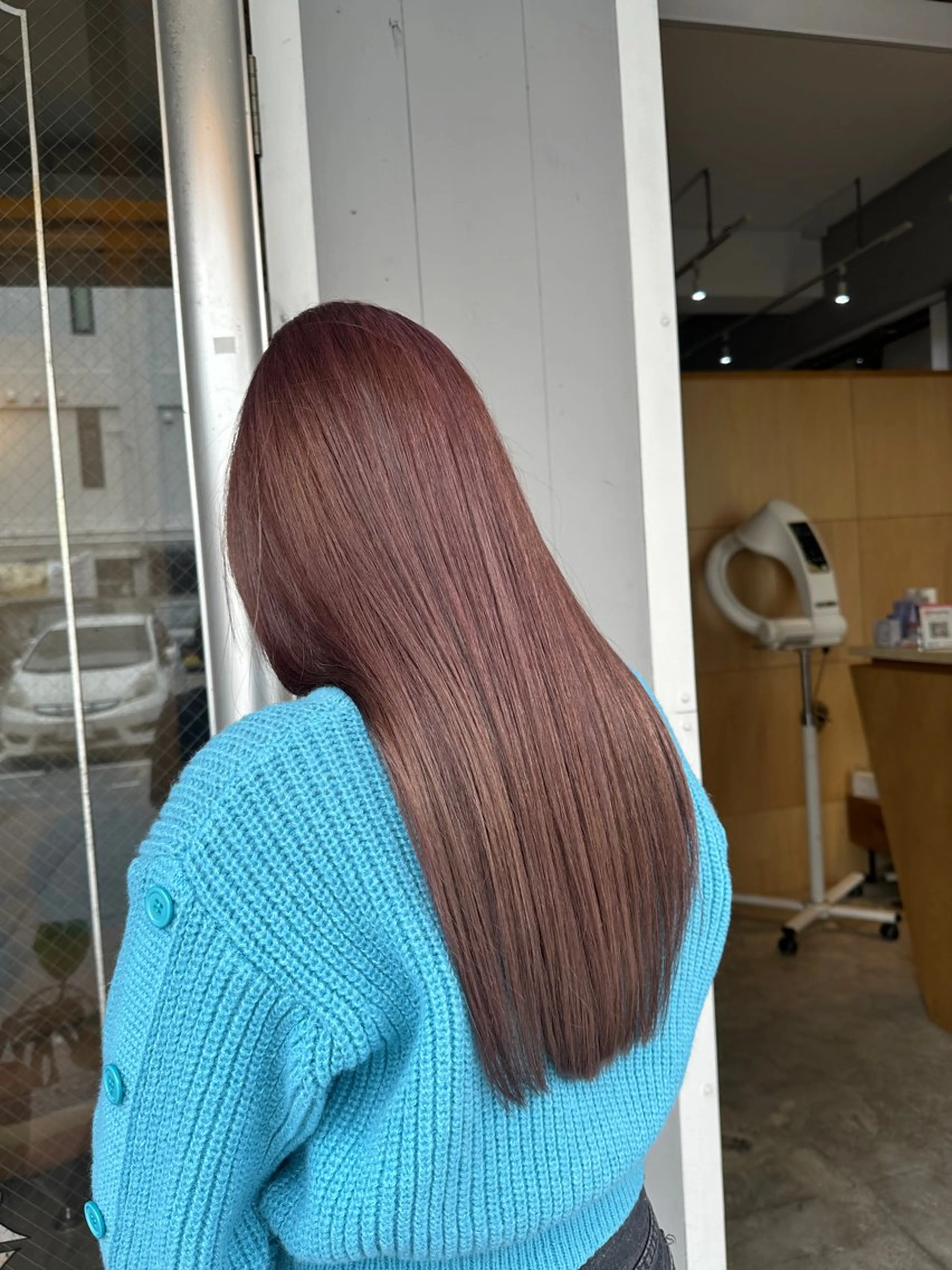 セミロング ヘアカラー トリートメント miloc MOMOKAのヘアスタイル
